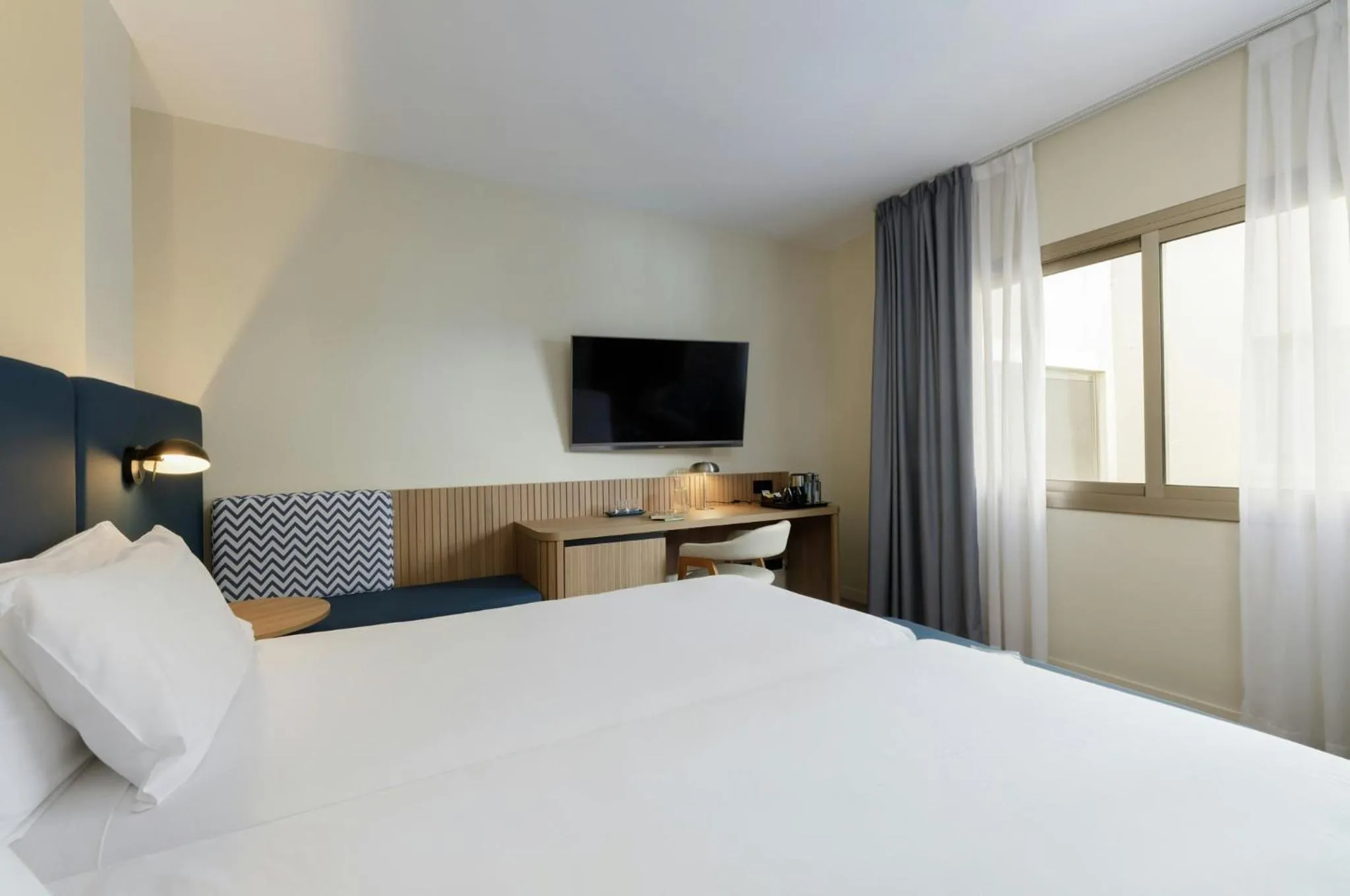 Bedroom, Bed in Sercotel Kalma Sitges