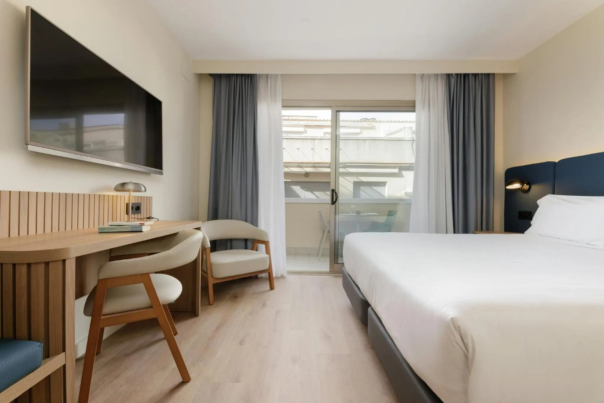 Bedroom, Bed in Sercotel Kalma Sitges