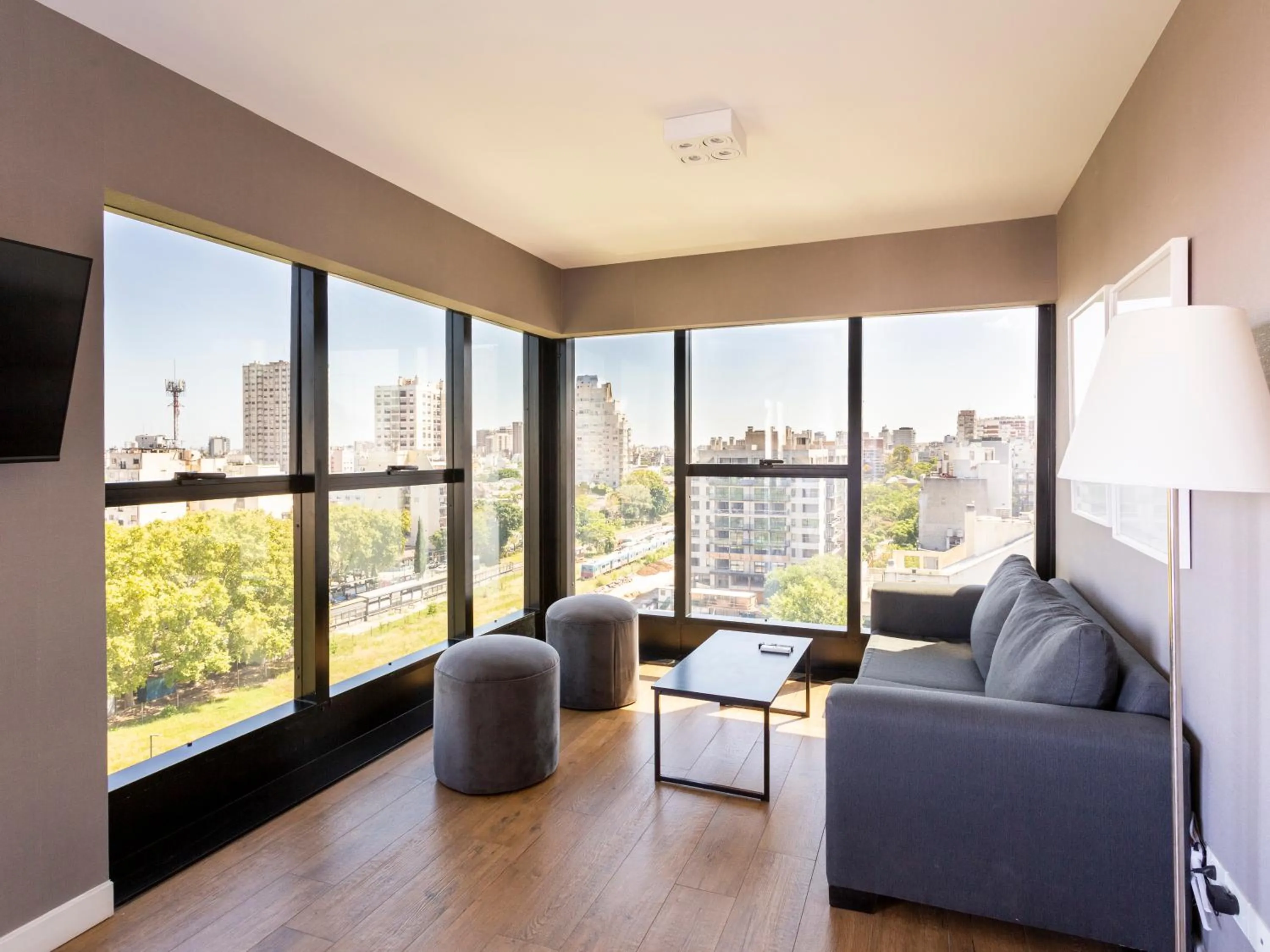 TV and multimedia in Live Soho Boutique Apartments Belgrano