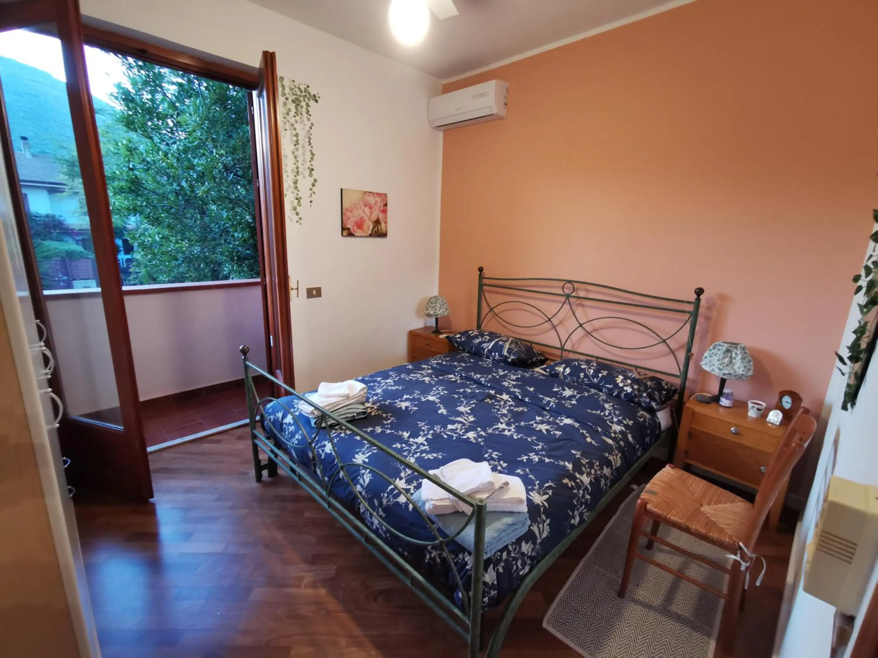 Bed in Villa Iris - Mondello