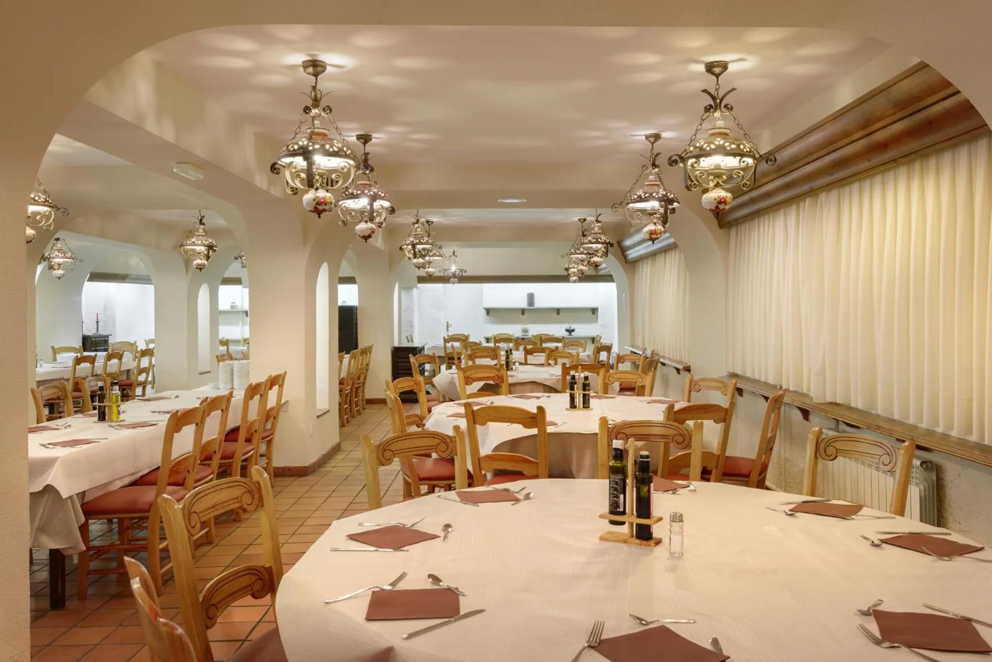 Dining area in Hotel Nievesol