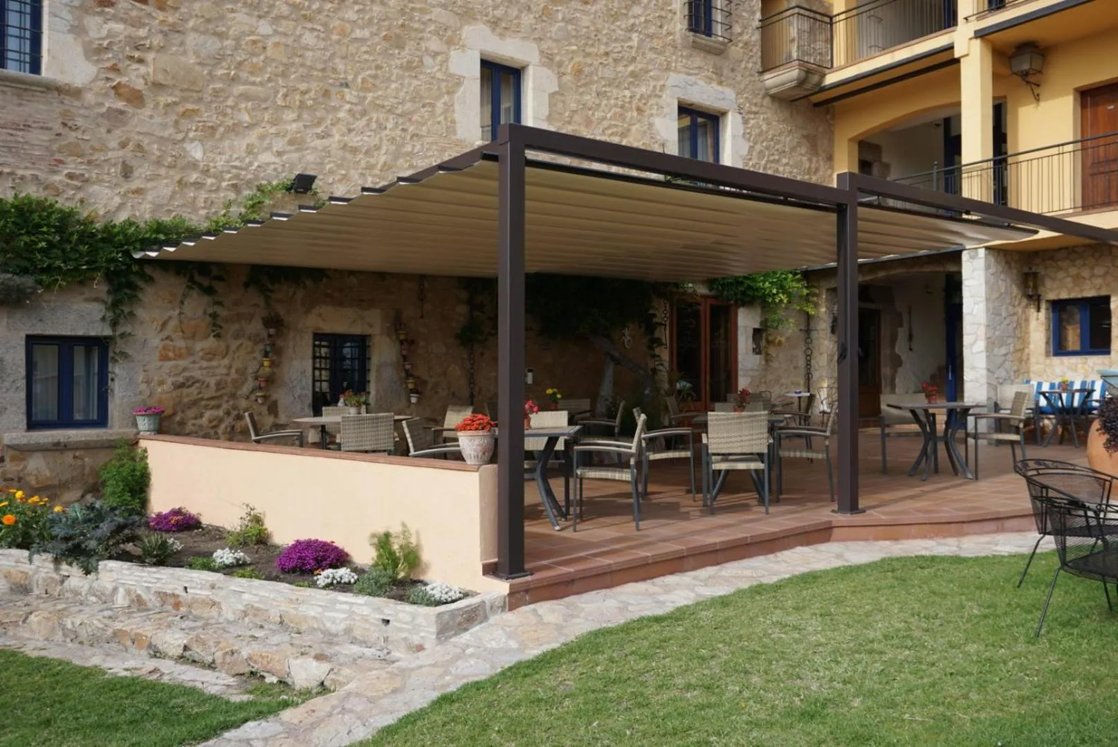 Patio in Hotel Sant Joan