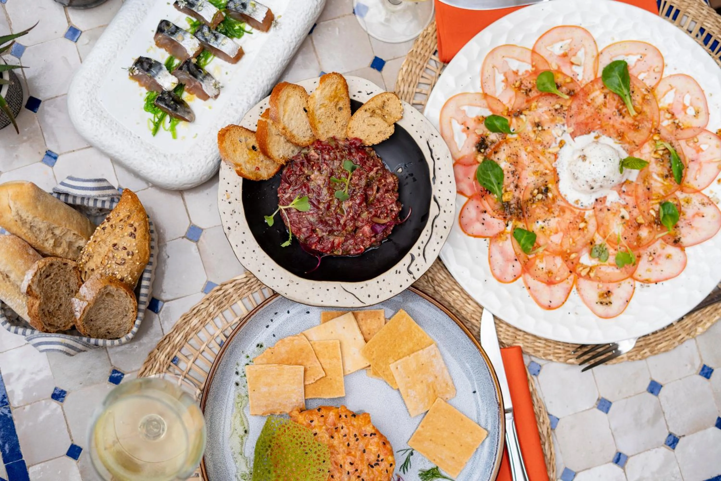 Restaurant/places to eat in Hotel Sant Joan