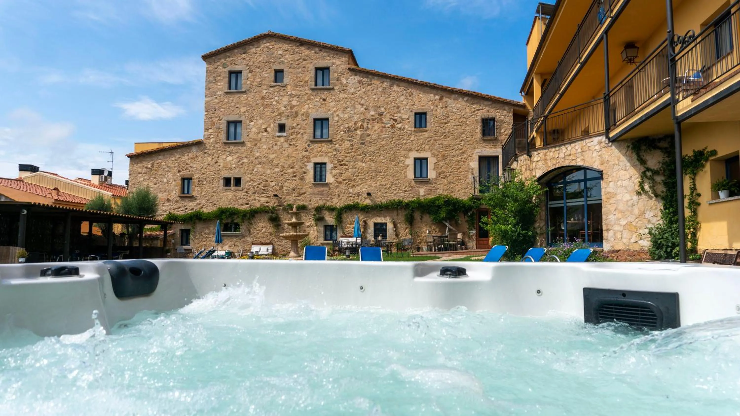Patio in Hotel Sant Joan