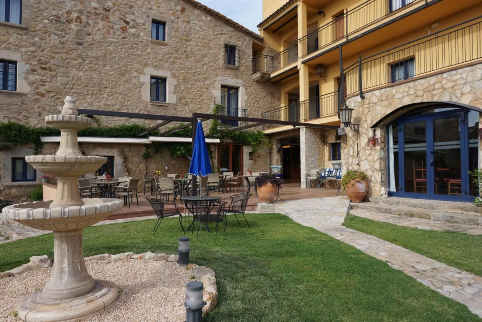 Patio in Hotel Sant Joan