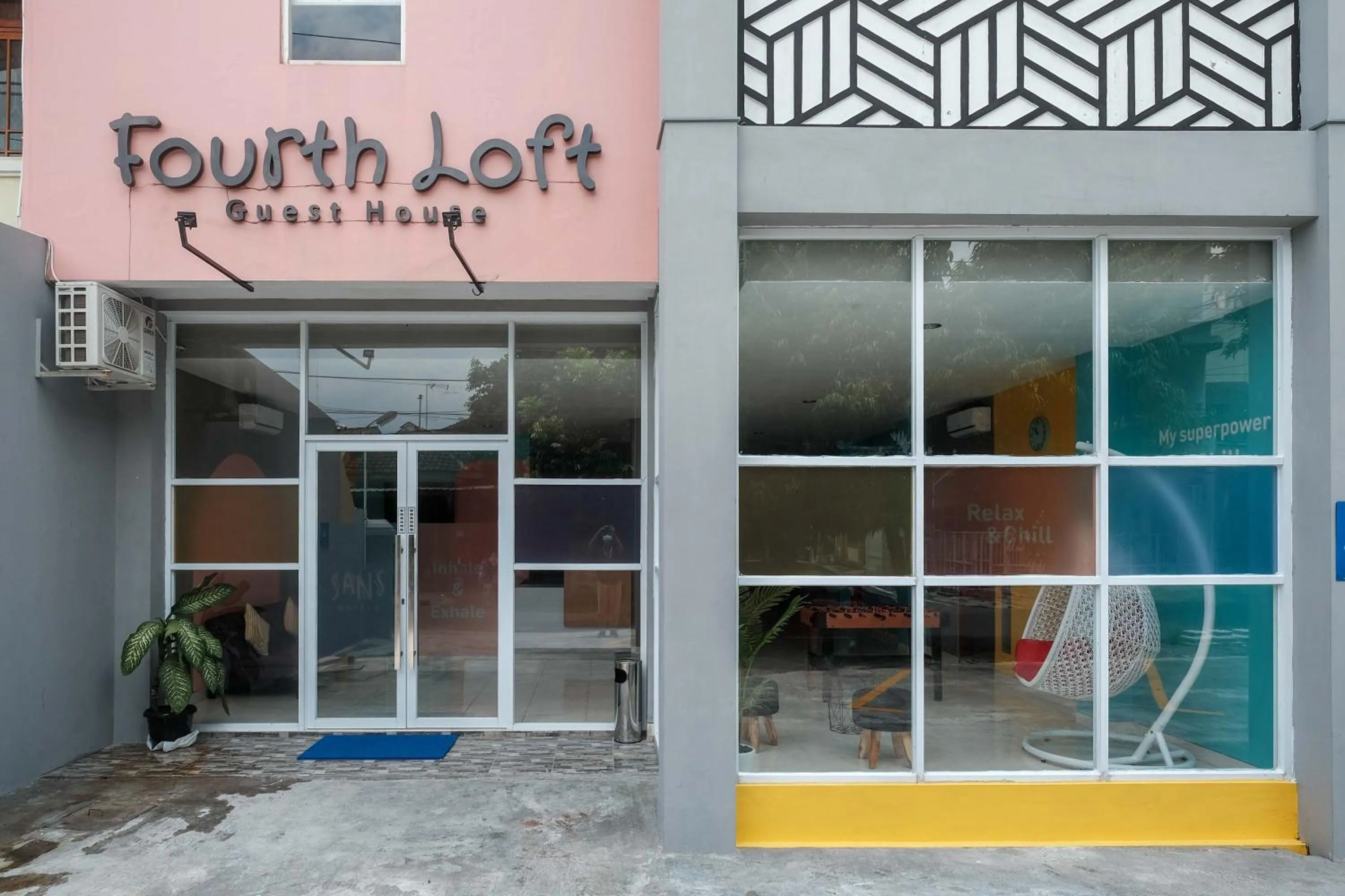 Property building in Sans Hotel Fourth Loft Solo