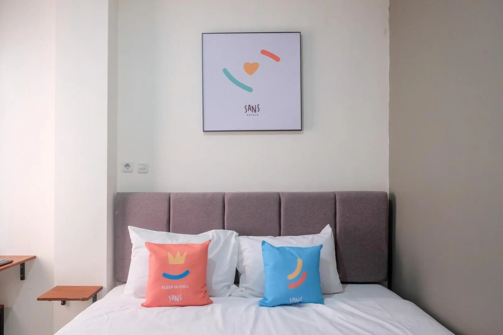 Decorative detail, Bed in Sans Hotel Fourth Loft Solo