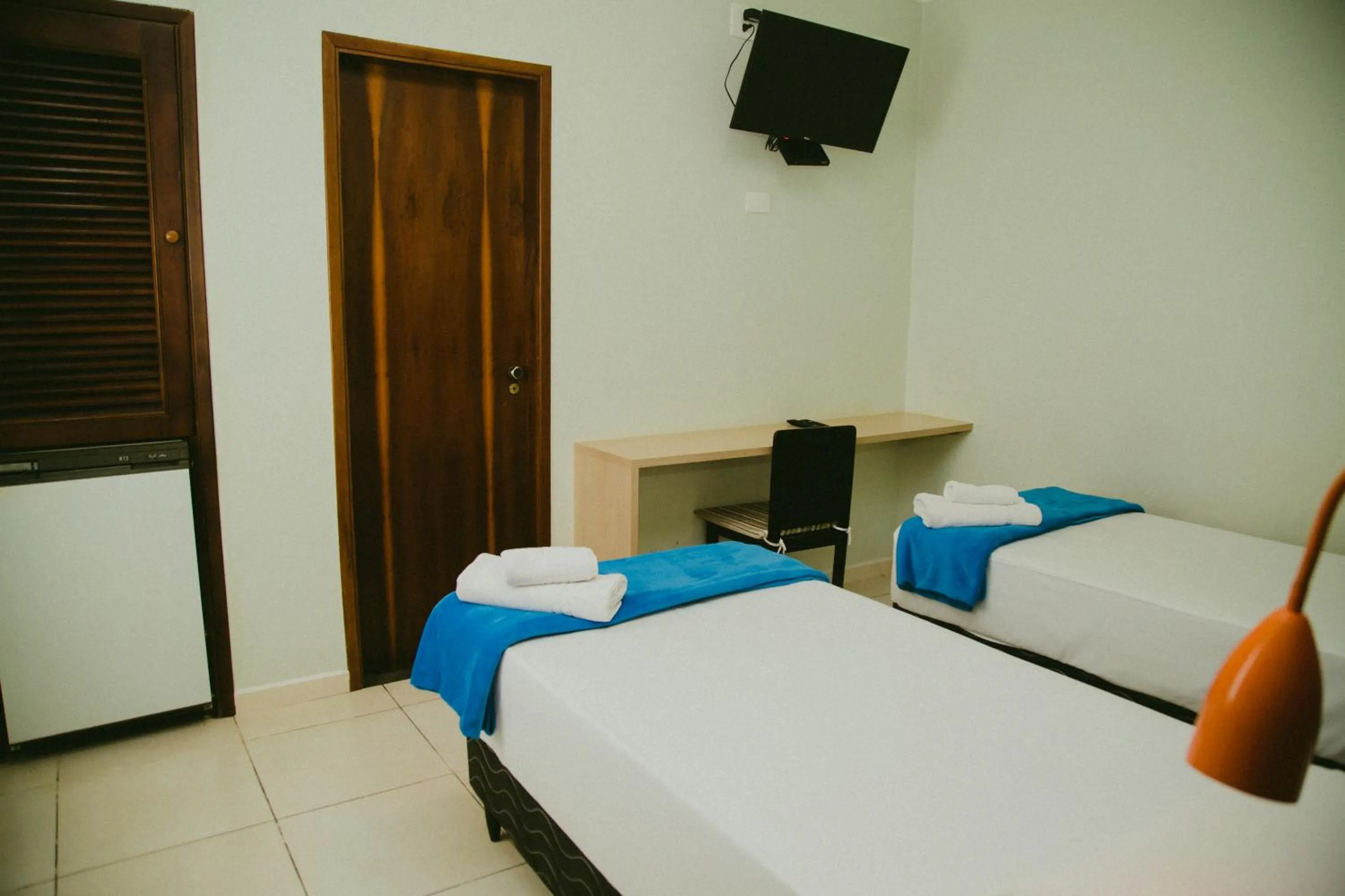 TV and multimedia, Bed in HOTEL ROYAL PARK