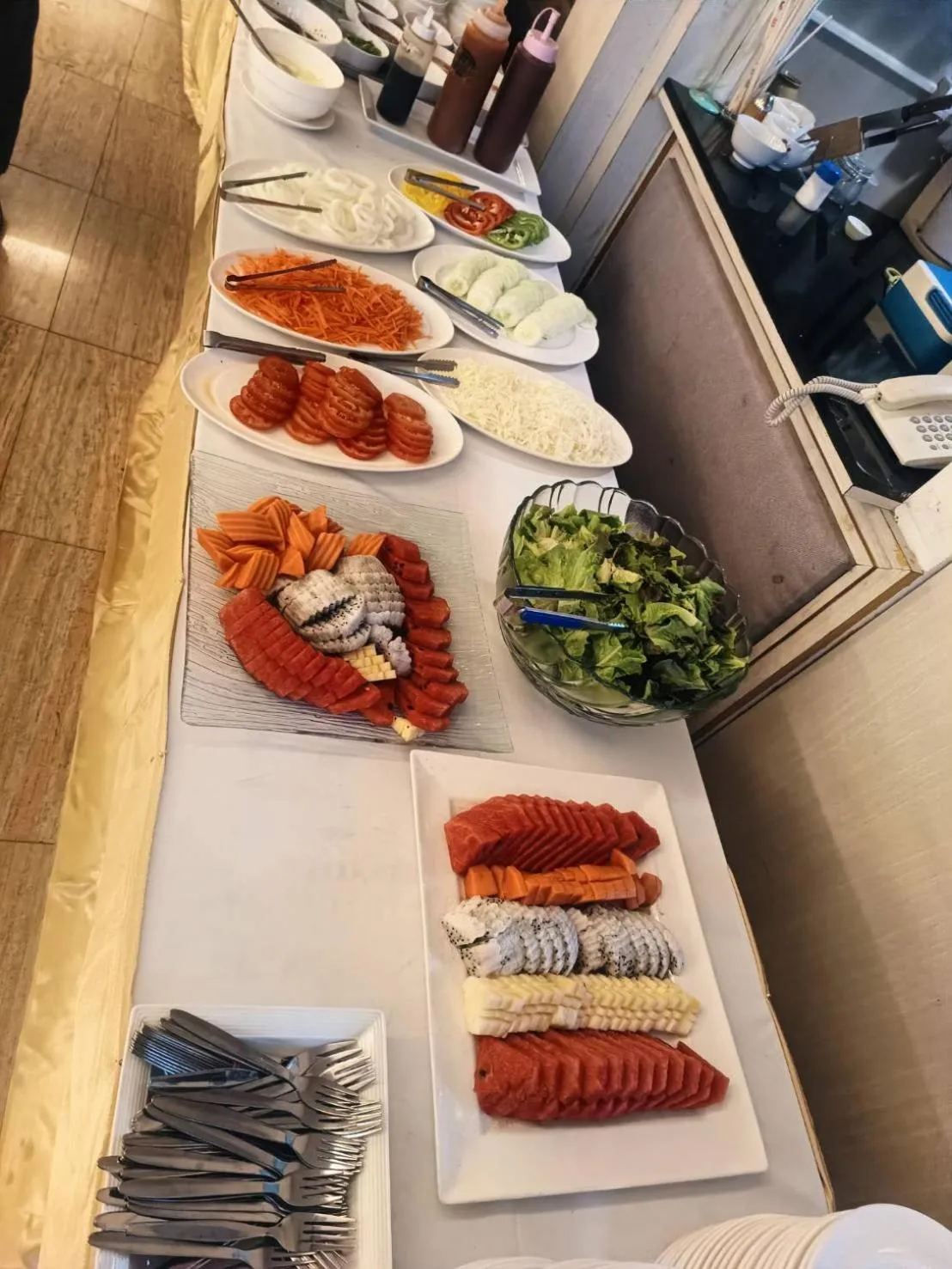 Restaurant/places to eat in Sukhothai Hotel and Residence Ratchada