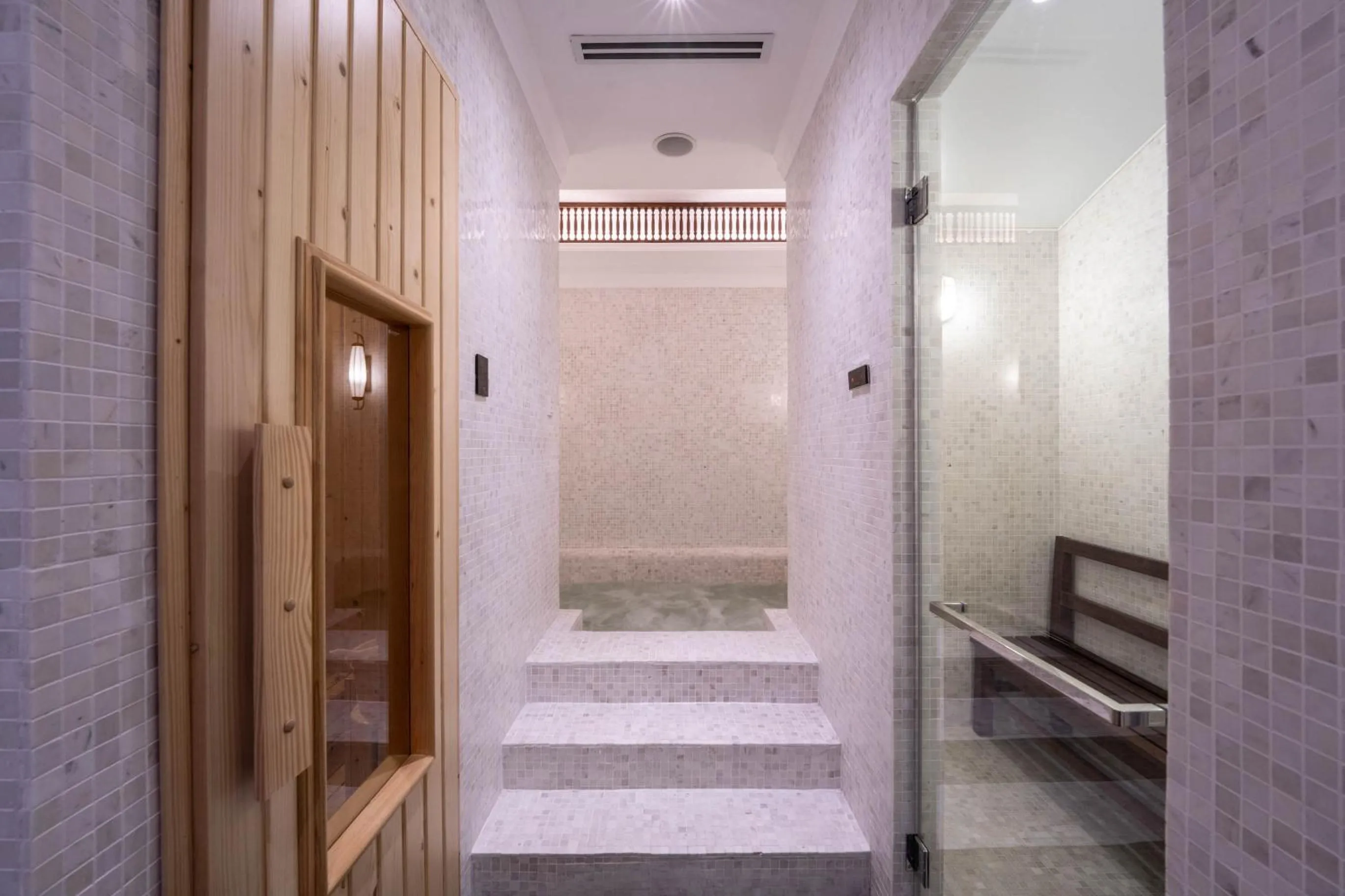 Hot Tub in The Anam Mui Ne