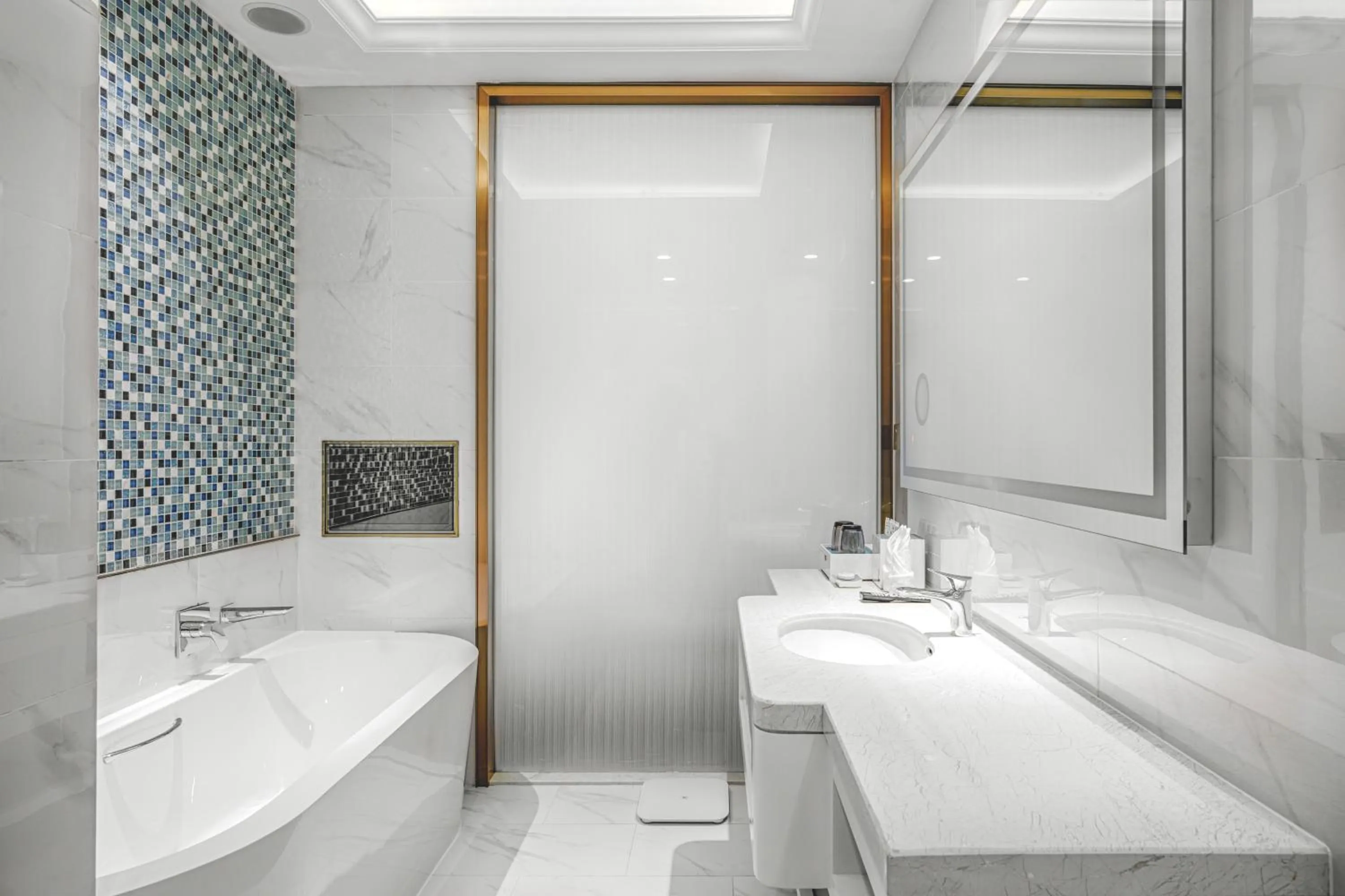 Bathroom in Wuhu Suning Universal Hotel