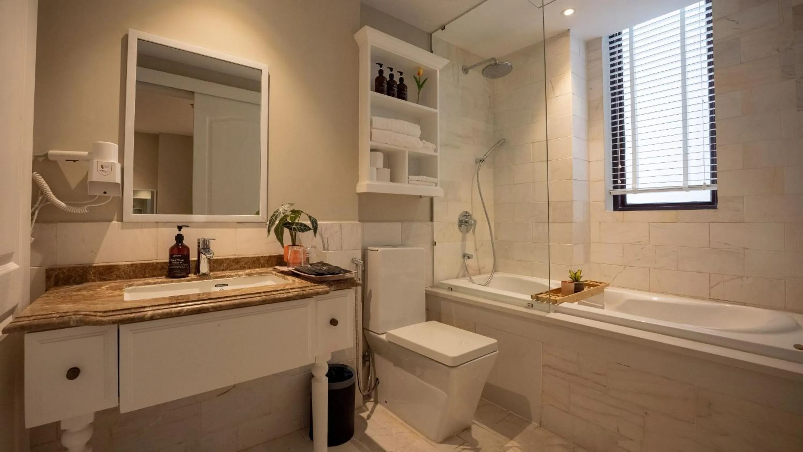 Toilet in Celine Living - Central