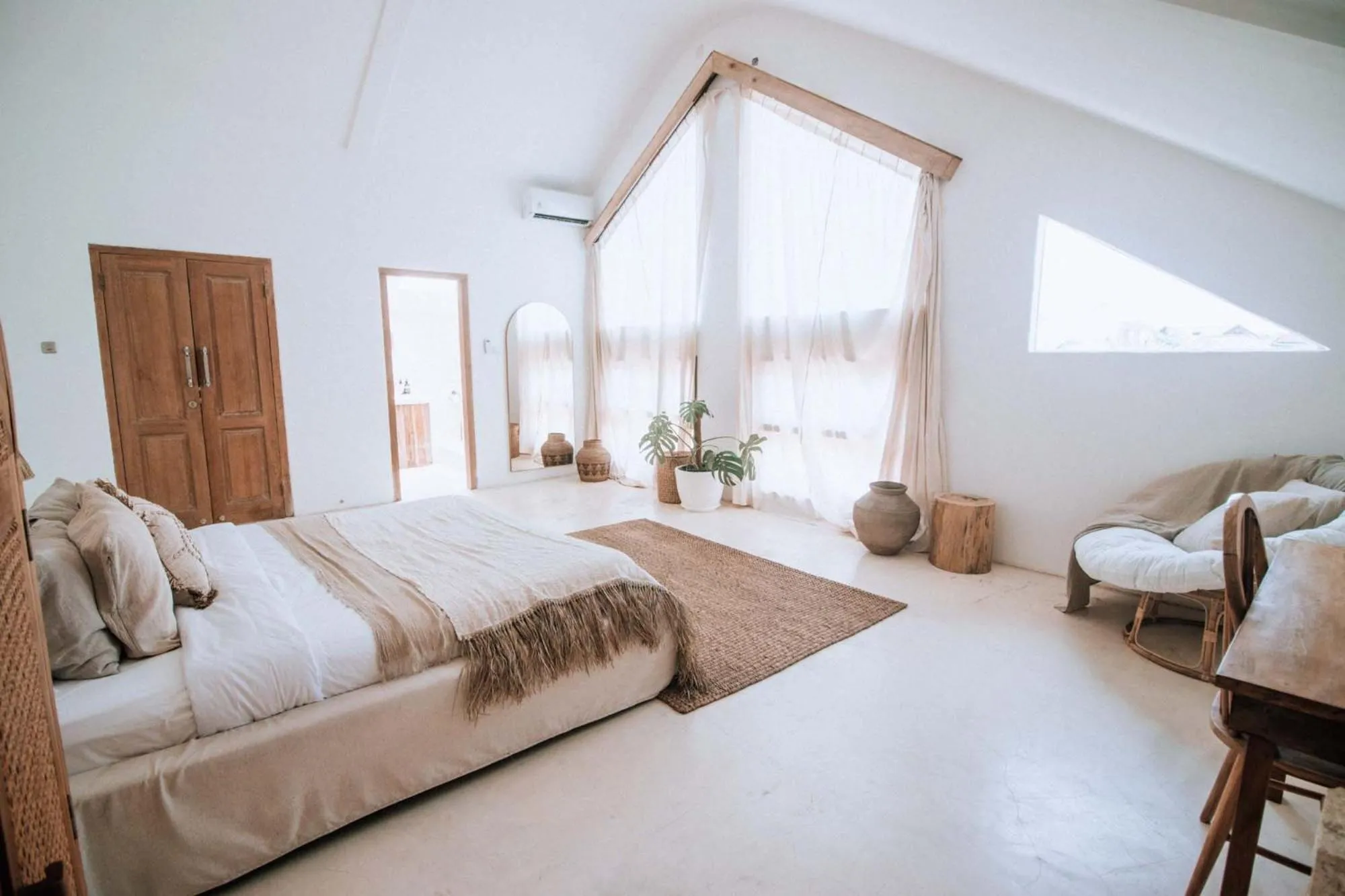 Photo of the whole room, Bed in Hotel Sages