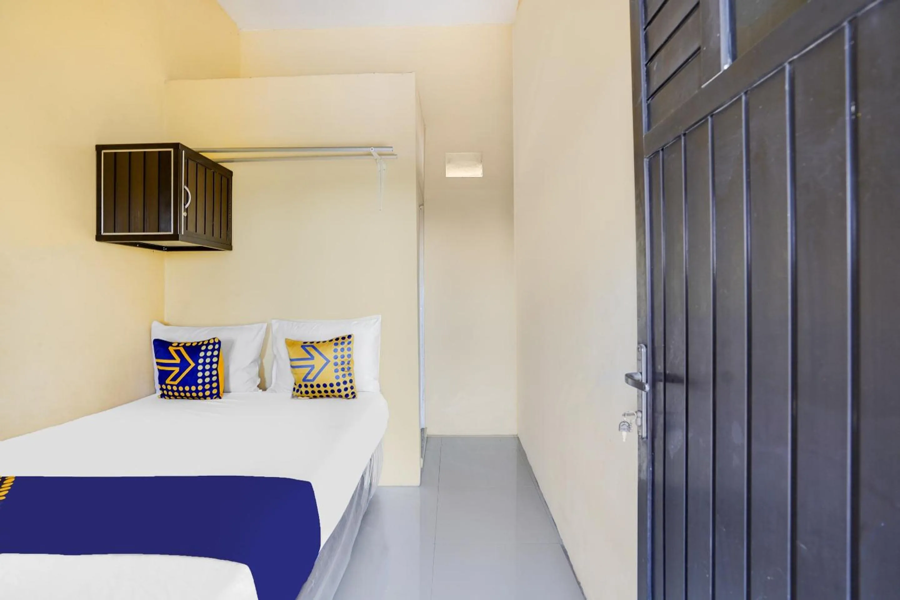 Bedroom, Bed in Hotel O Kost 2 Putra Syariah