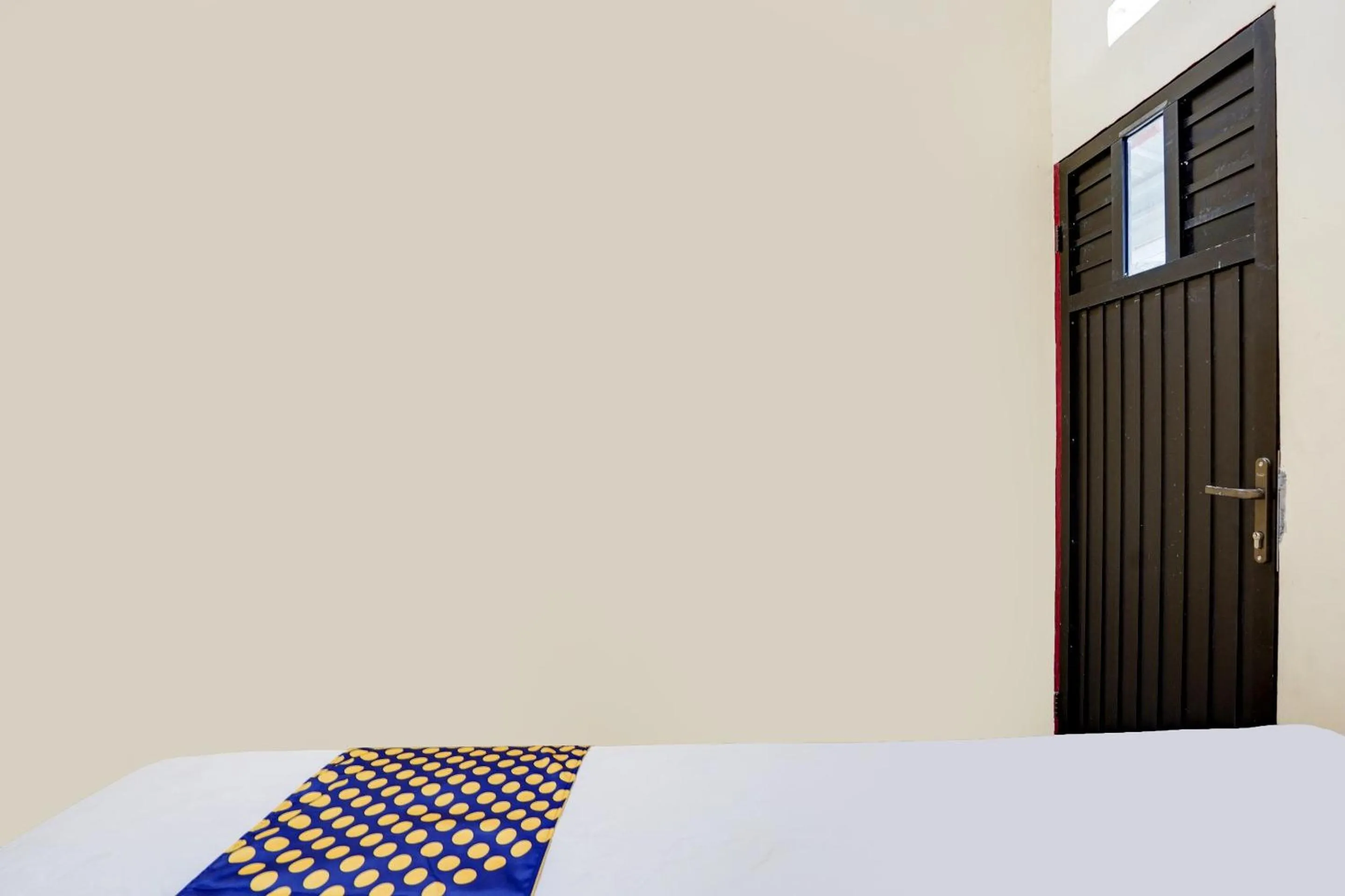 Bedroom, Bed in Hotel O Kost 2 Putra Syariah