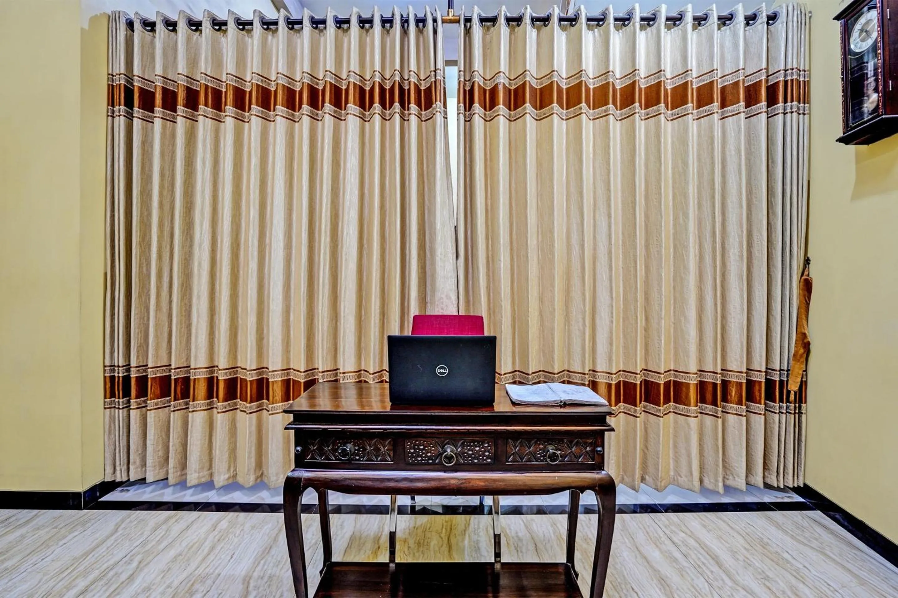 Lobby or reception in Hotel O Raffa Residence Syariah