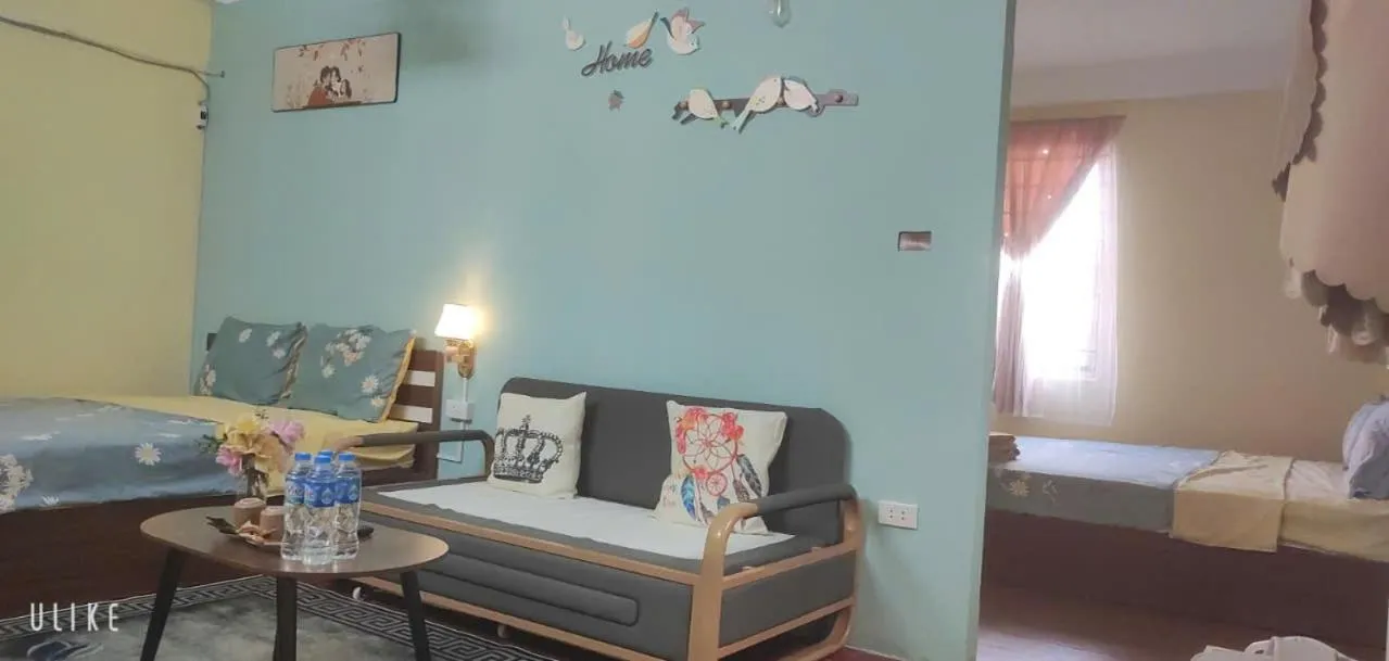 Two-Bedroom Suite in Sunny Hanoi Homestay