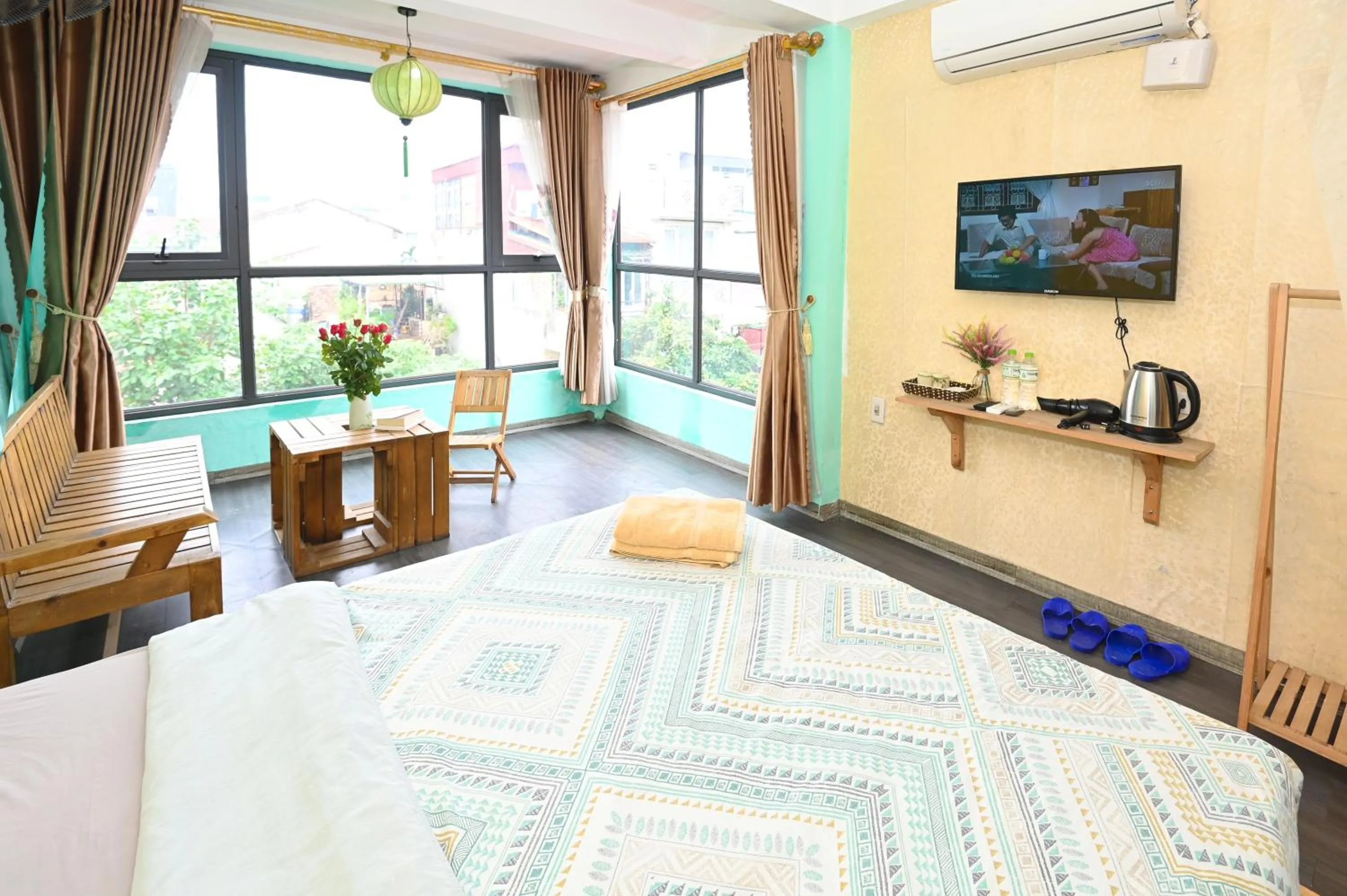 Superior Double Room - single occupancy in Sunny Hanoi Homestay