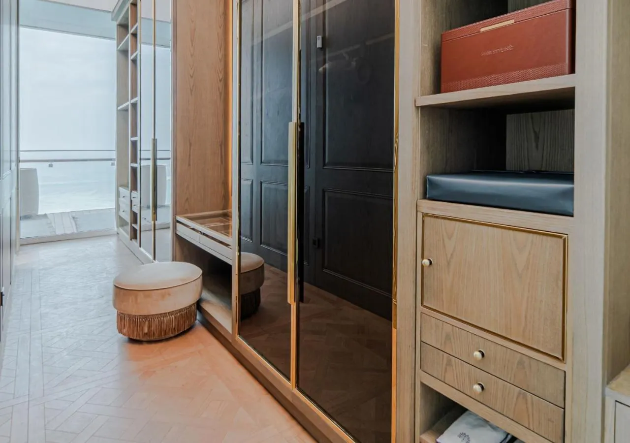 wardrobe in Raffles Doha