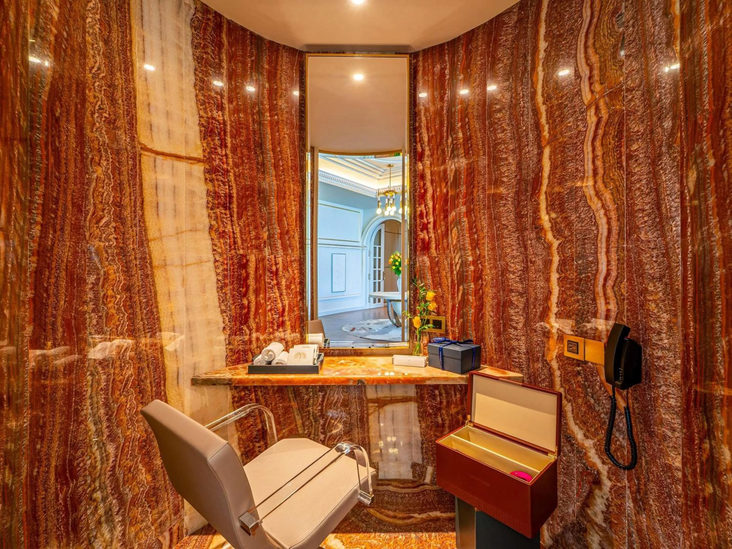 Bedroom in Raffles Doha