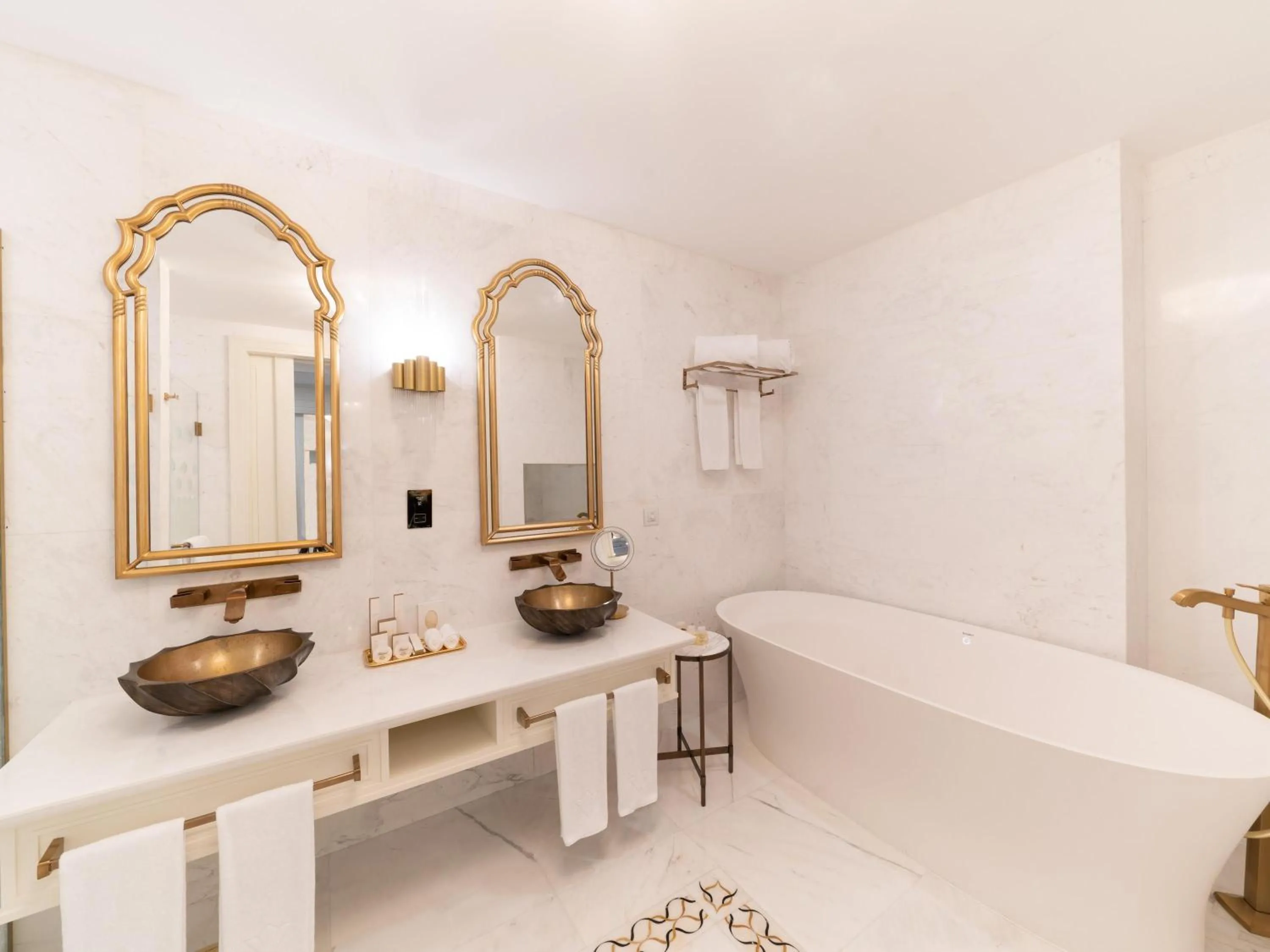 Bedroom in Club Privé By Rixos Saadiyat