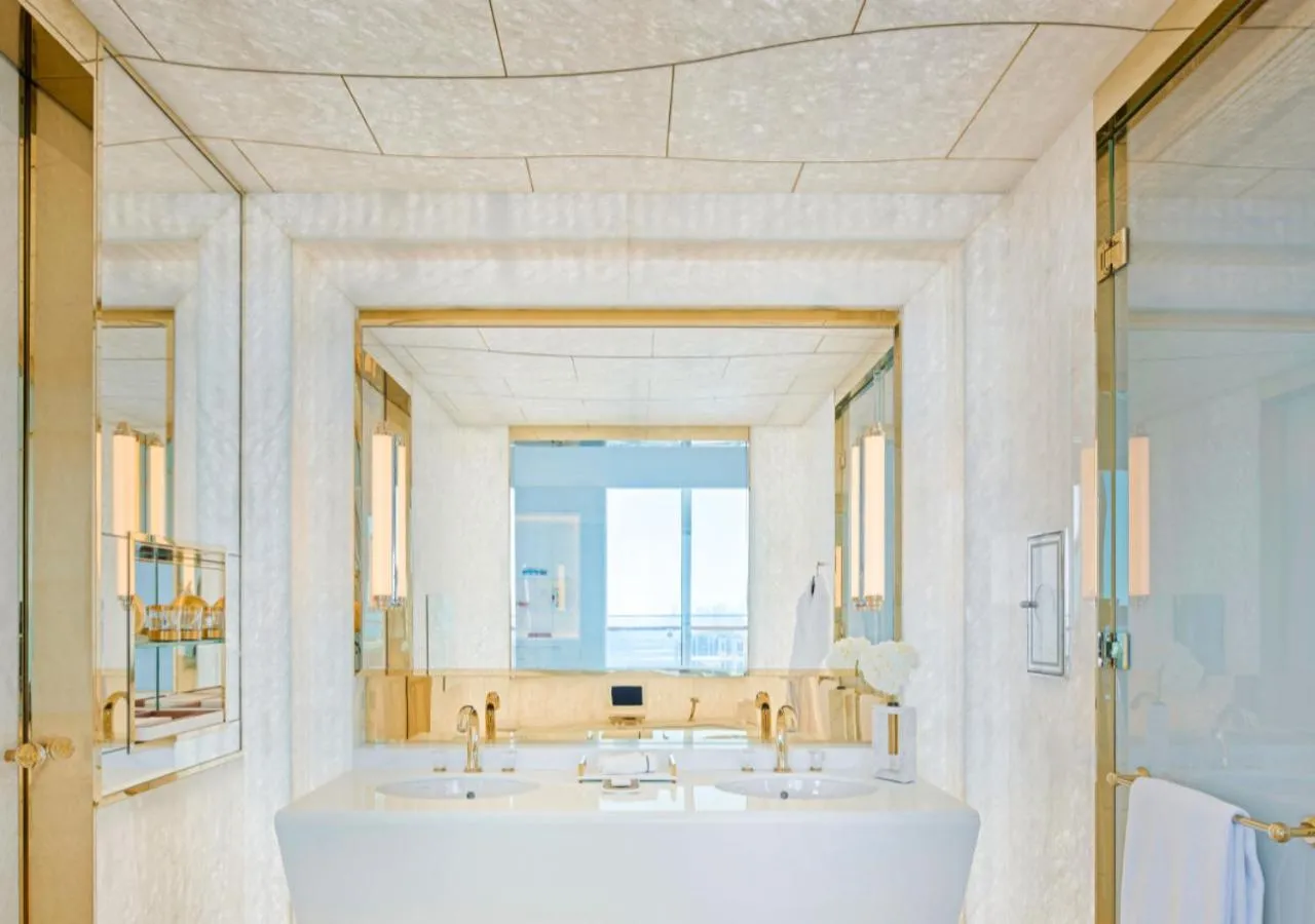 Bathroom in Fairmont Doha