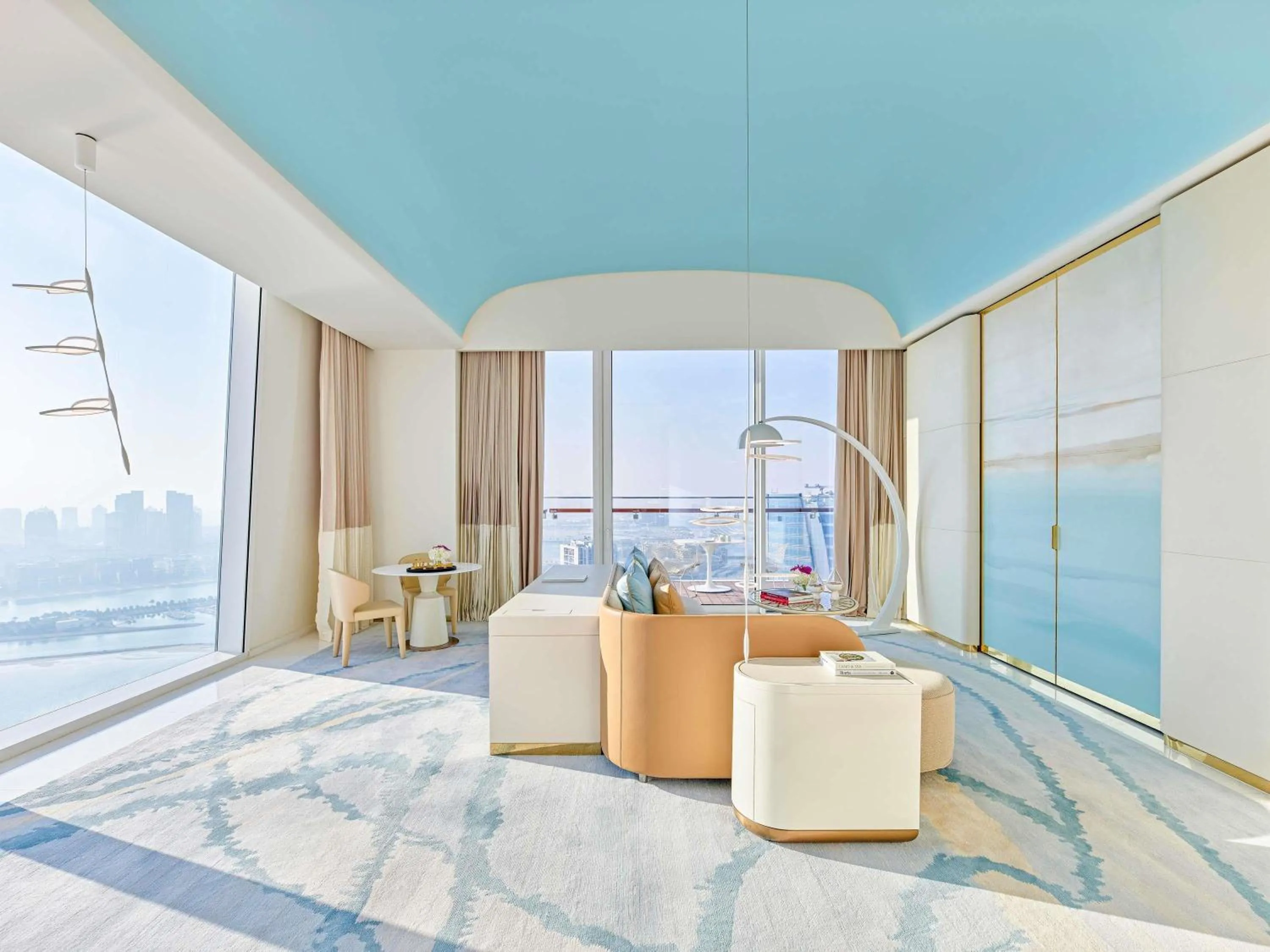 Bedroom in Fairmont Doha