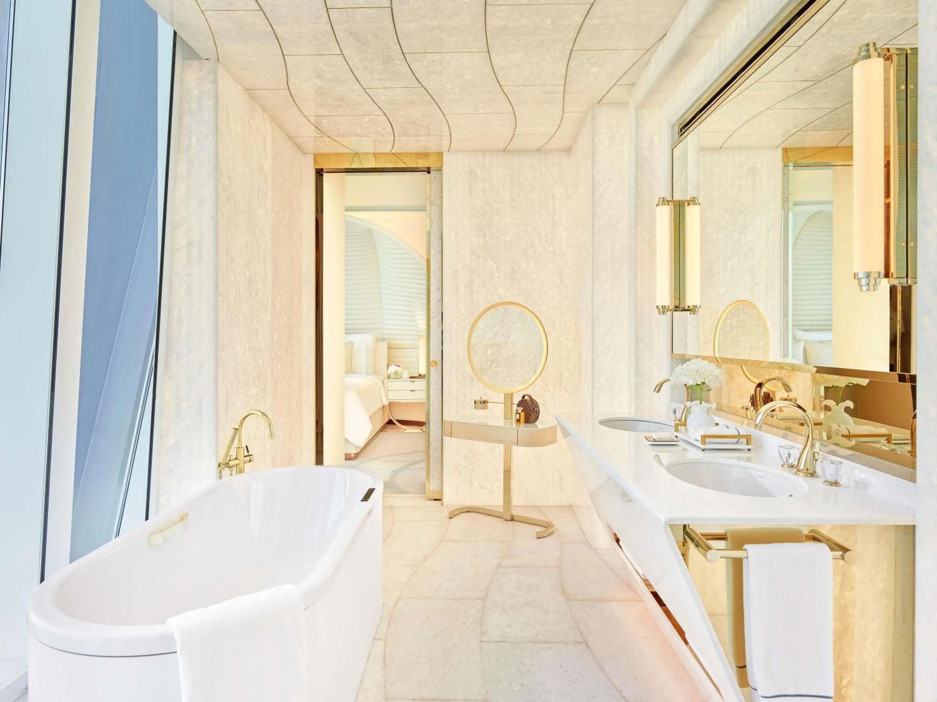 Bedroom in Fairmont Doha