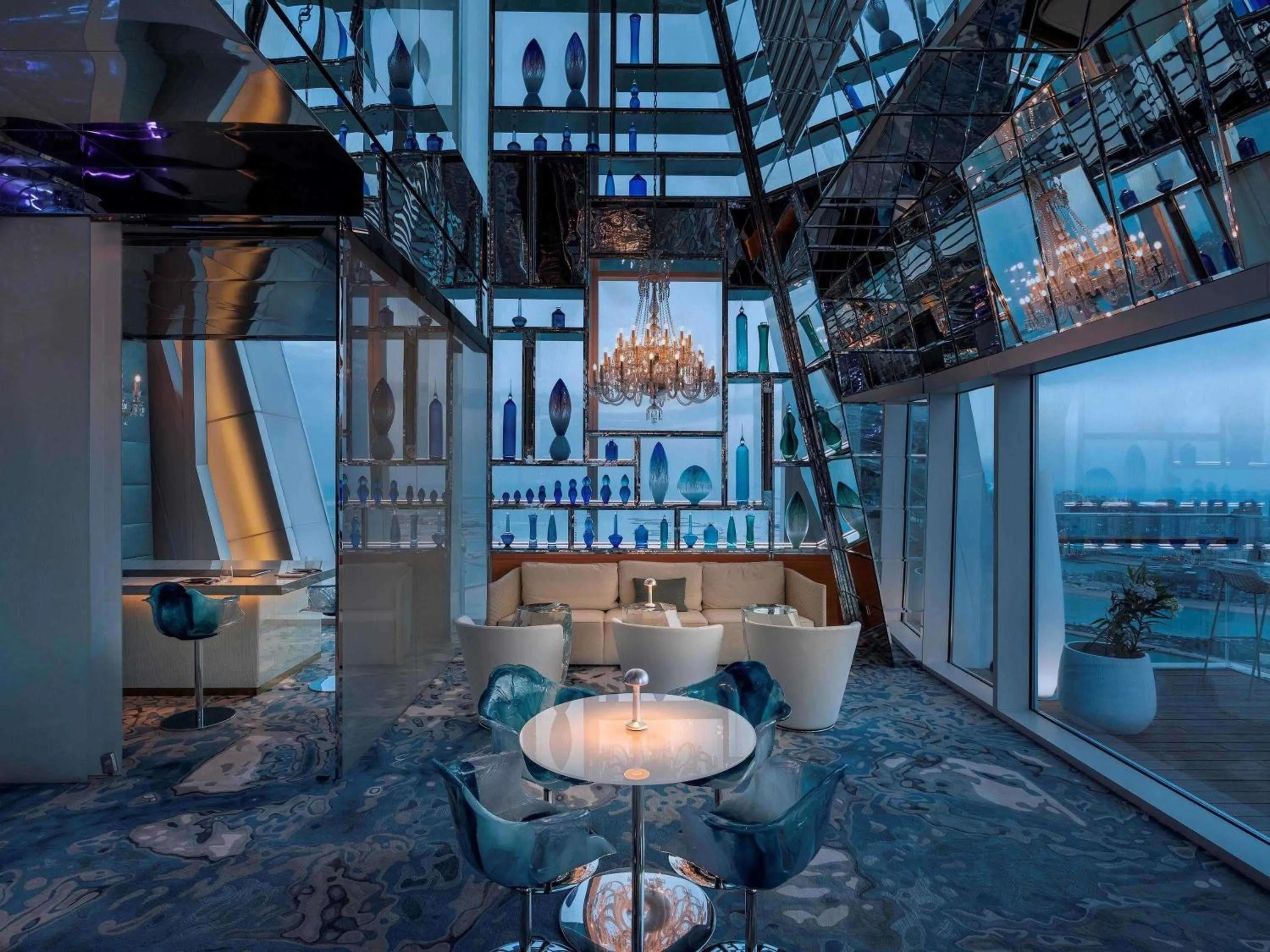 Lounge or bar in Fairmont Doha