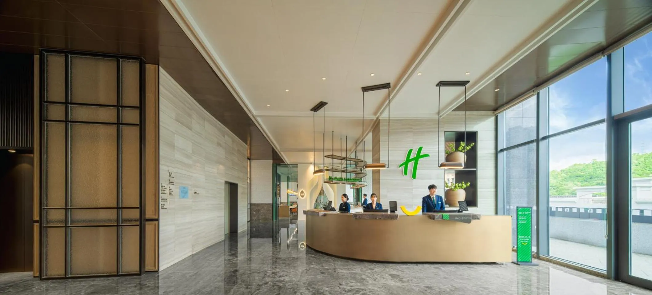 Property building in Holiday Inn Zhuhai City Center by IHG