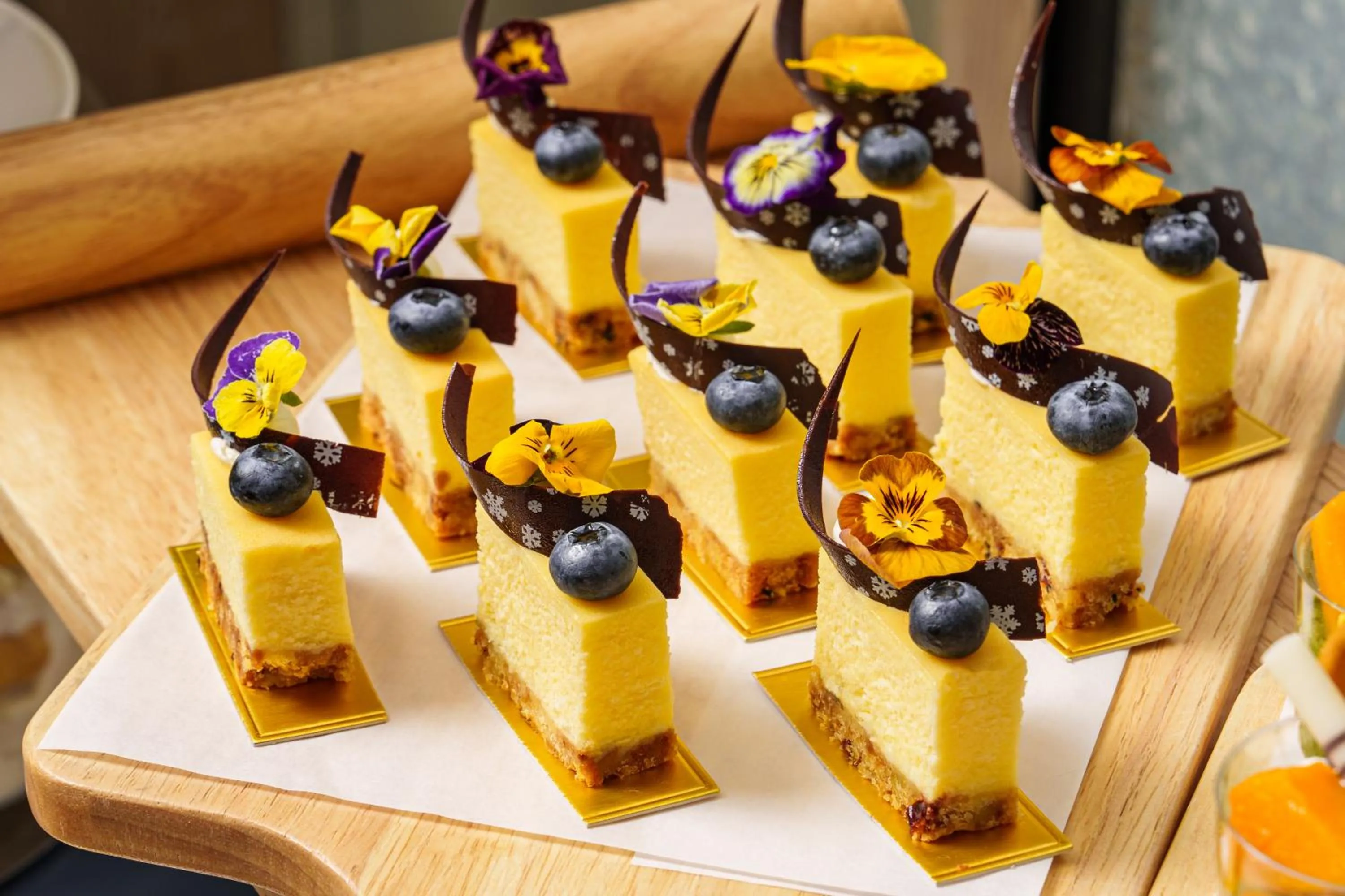 Restaurant/places to eat in Holiday Inn Zhuhai City Center by IHG