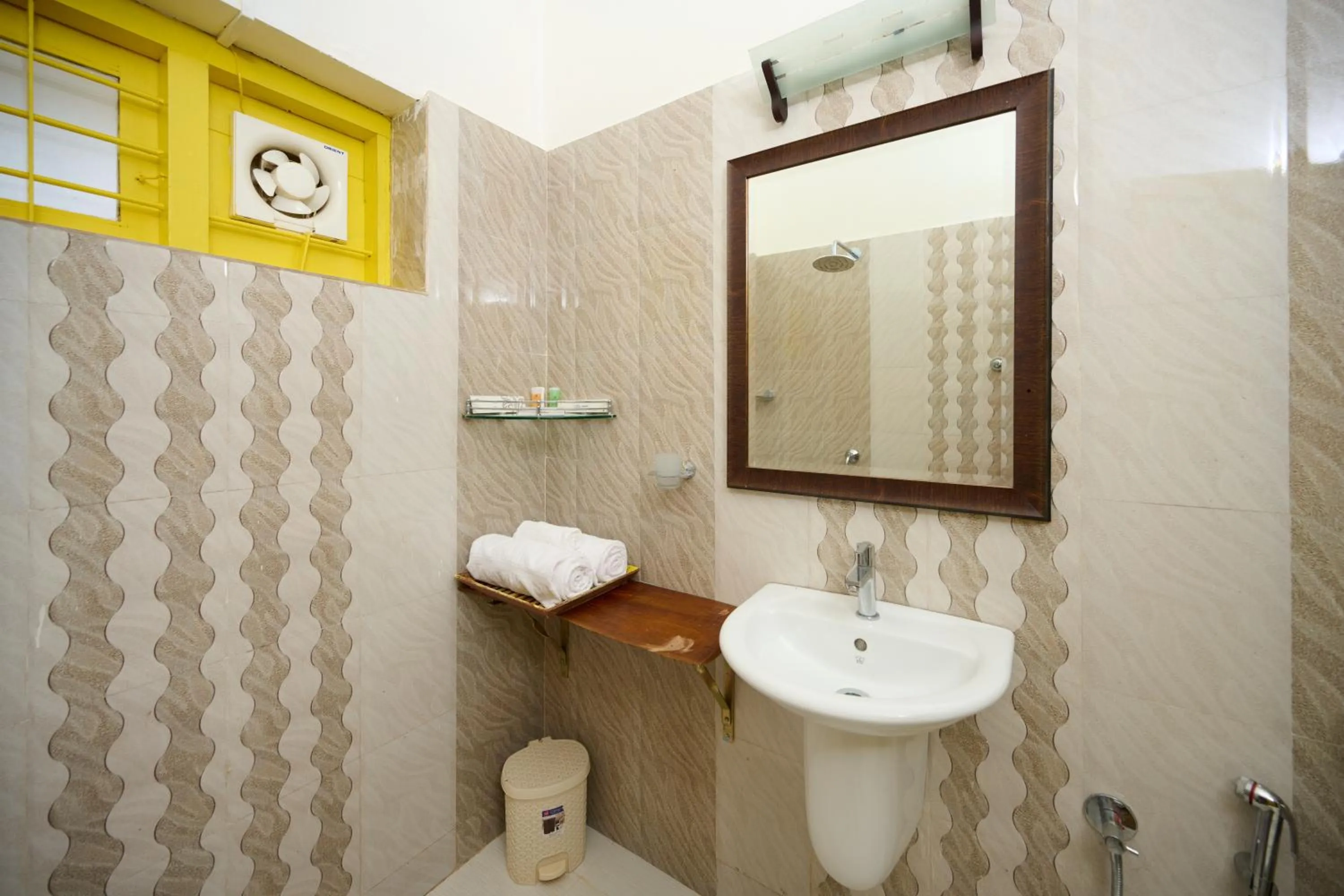 Bathroom in Seclude by the Lake, Alleppey