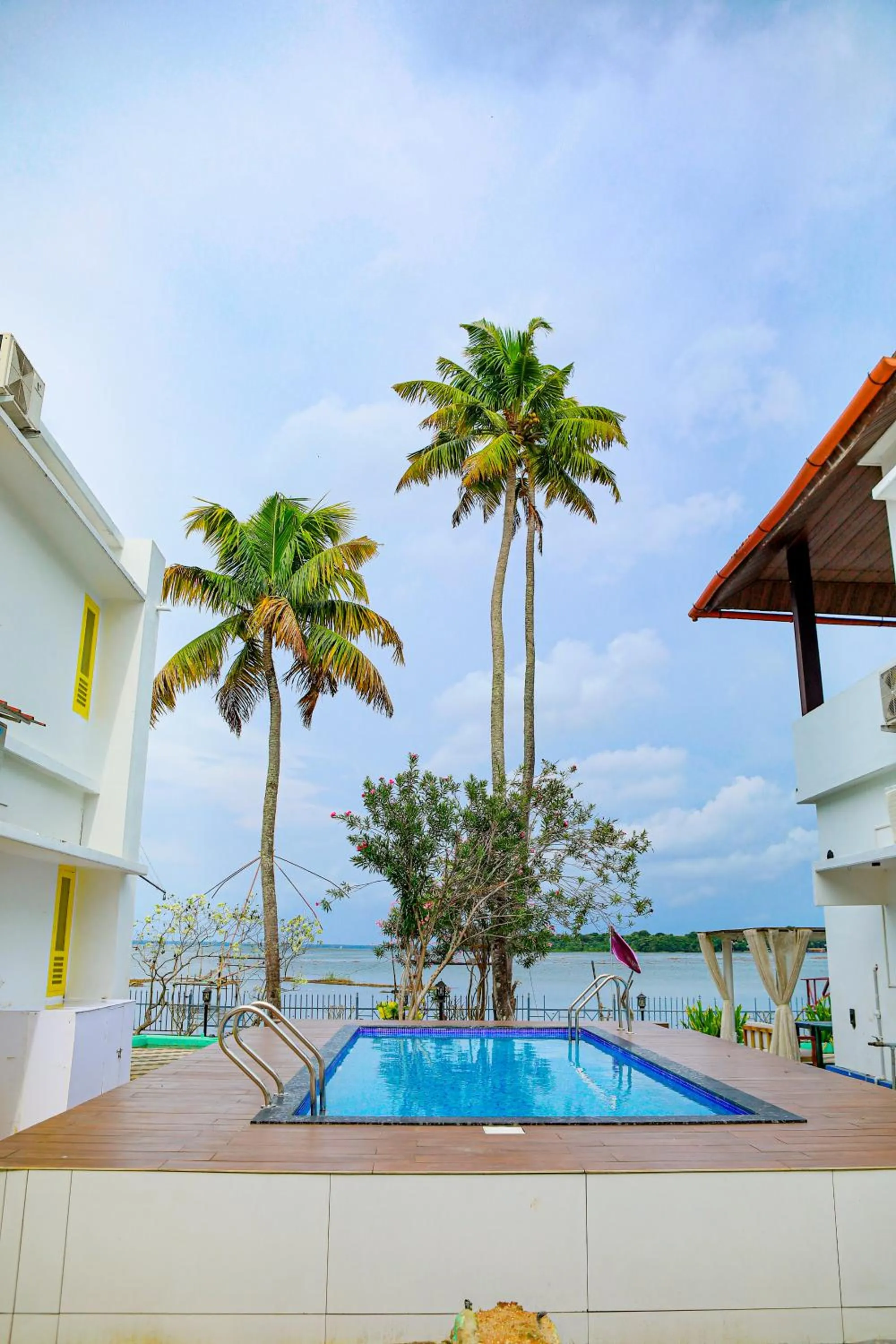 Pool view in Seclude by the Lake, Alleppey