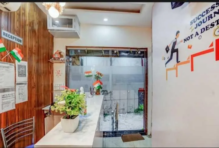 Kitchen or kitchenette in Hotel O Seventy stay in