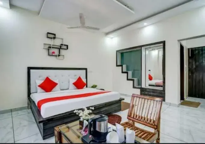 Hotel O Seventy stay in Hotel O Seventy stay in