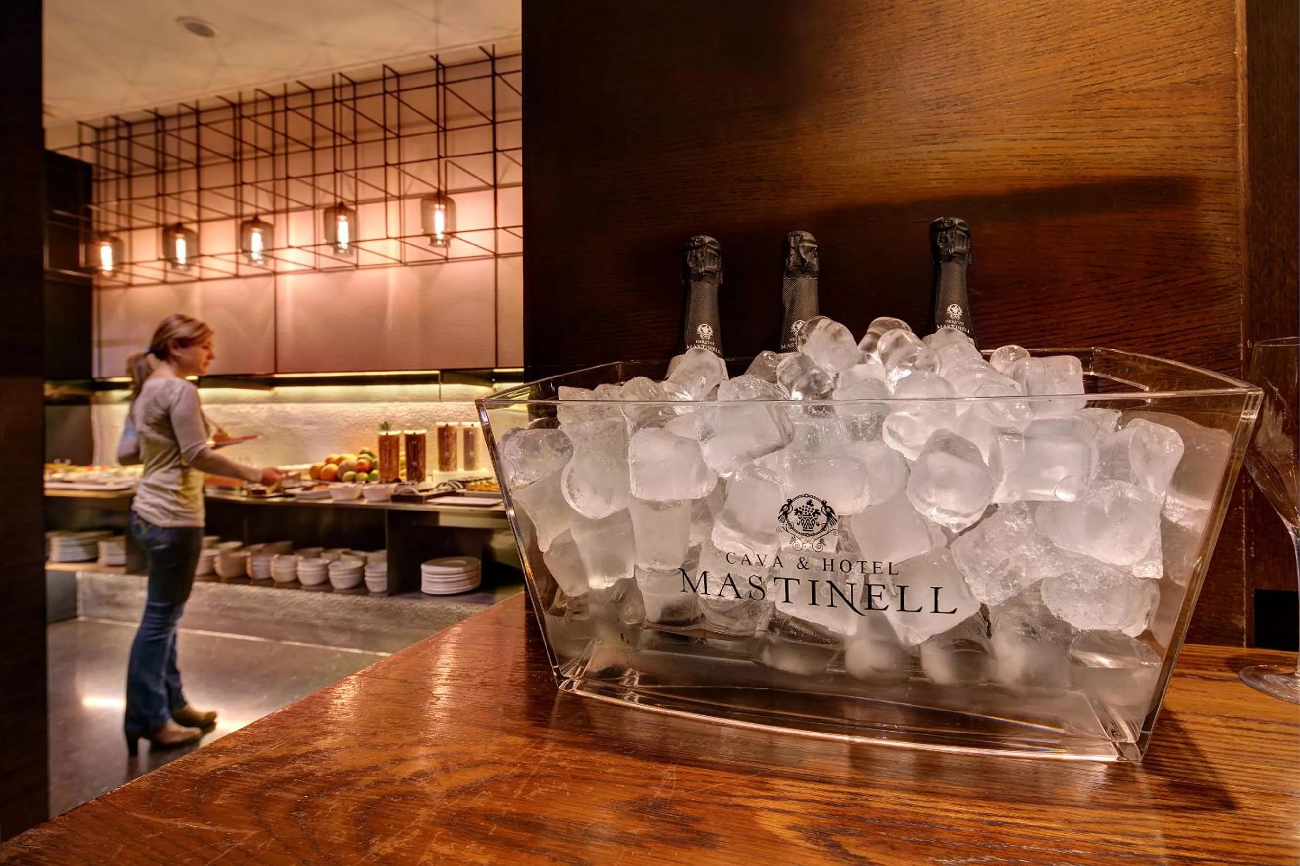 Breakfast in Olivia Plaza Hotel