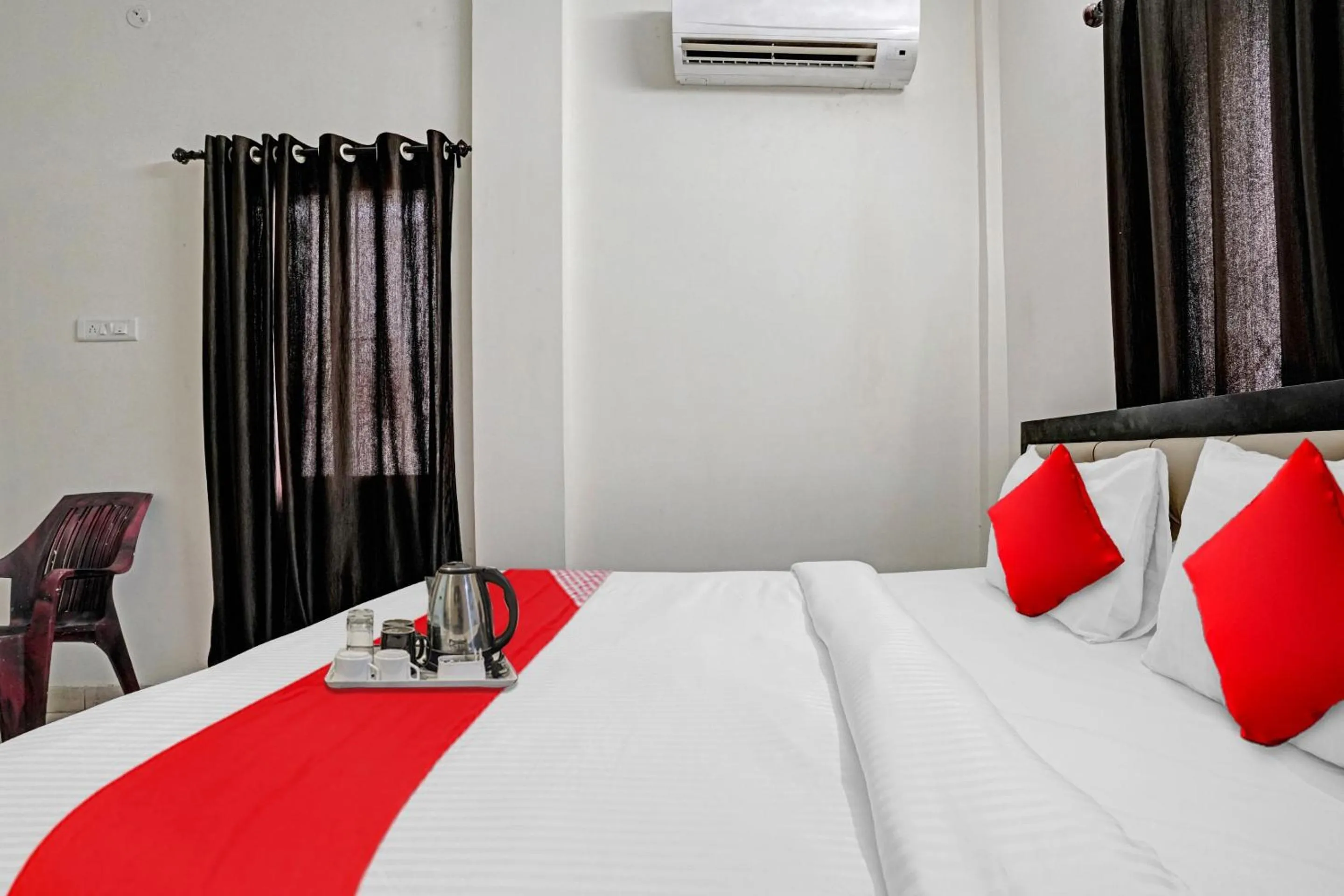 Bedroom in Hotel O Ay Imperial