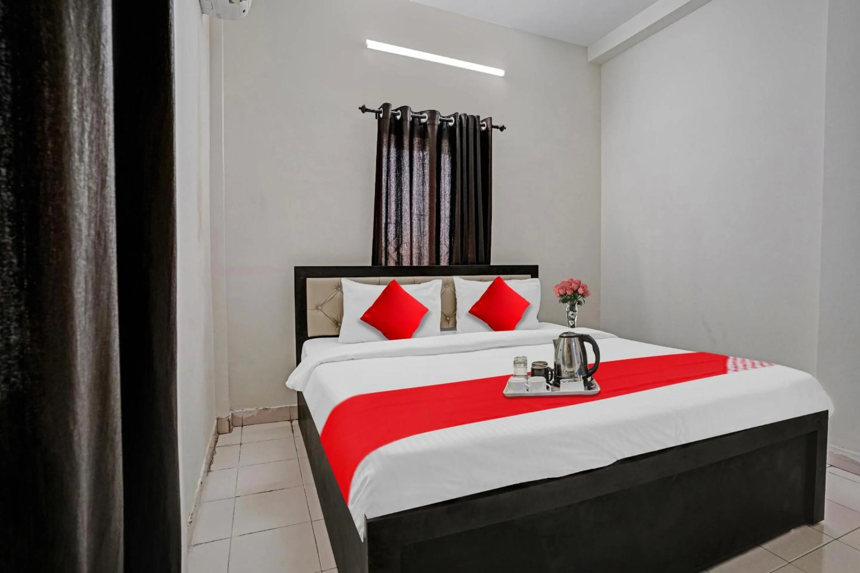 Bedroom in Hotel O Ay Imperial