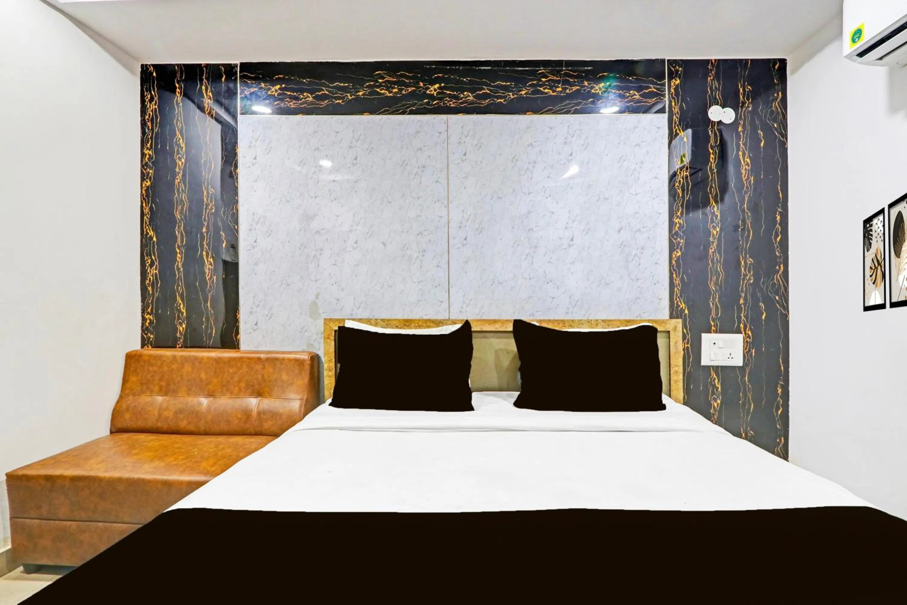 Bedroom in Collection O Warangal Railway Station