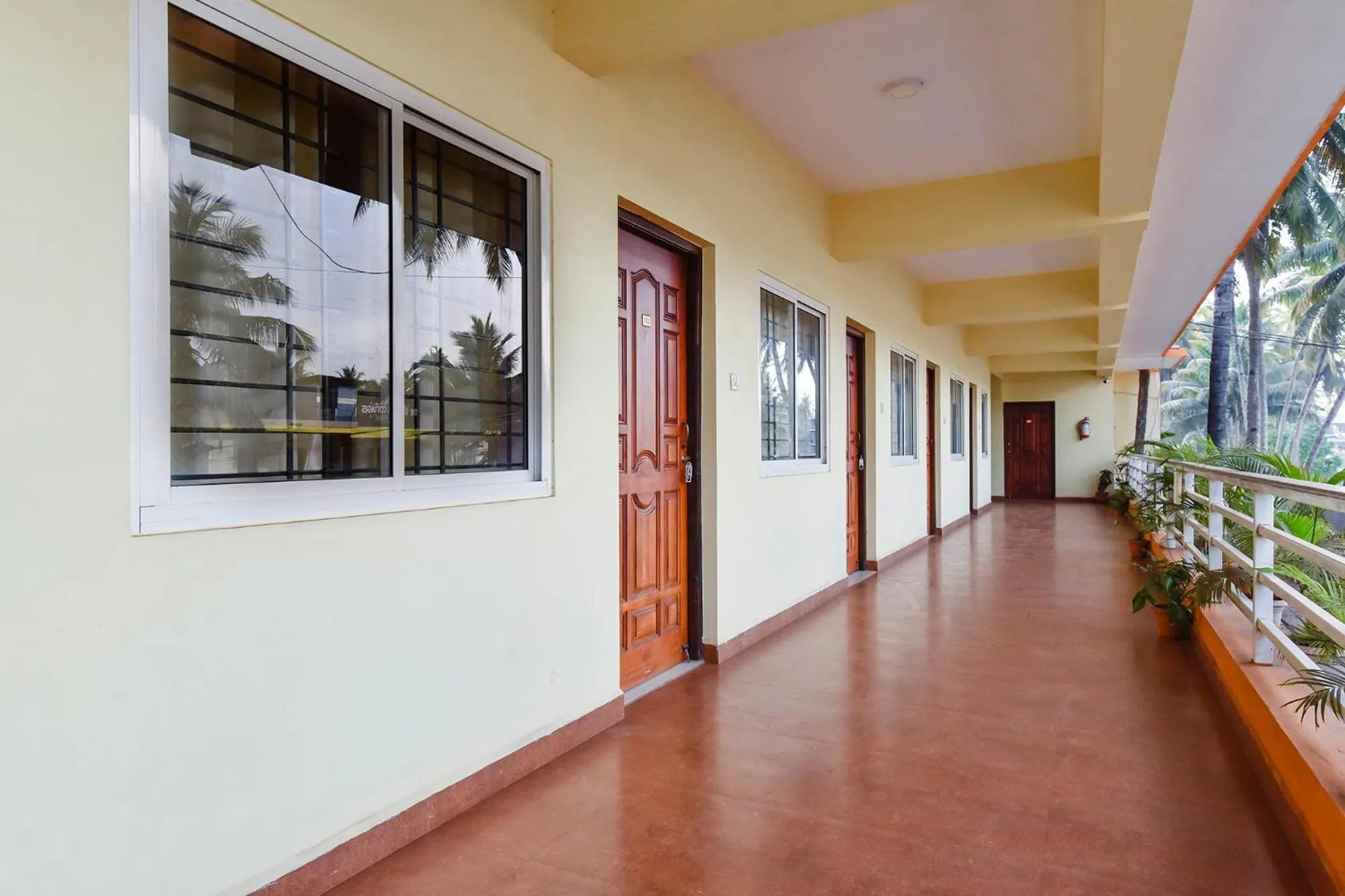 Lobby or reception in FabExpress Morjim Paradise - Nr Morjim Beach