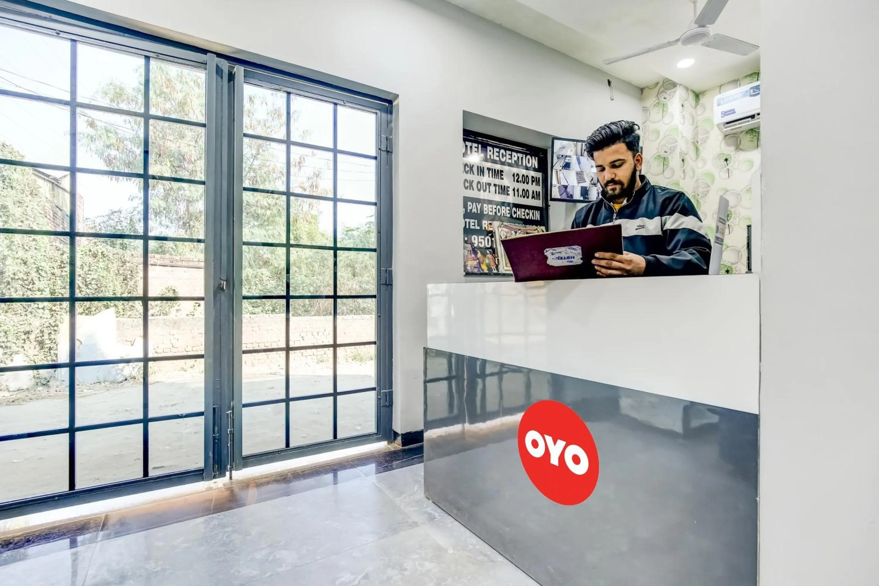 Lobby or reception in Hotel O Jo Jo