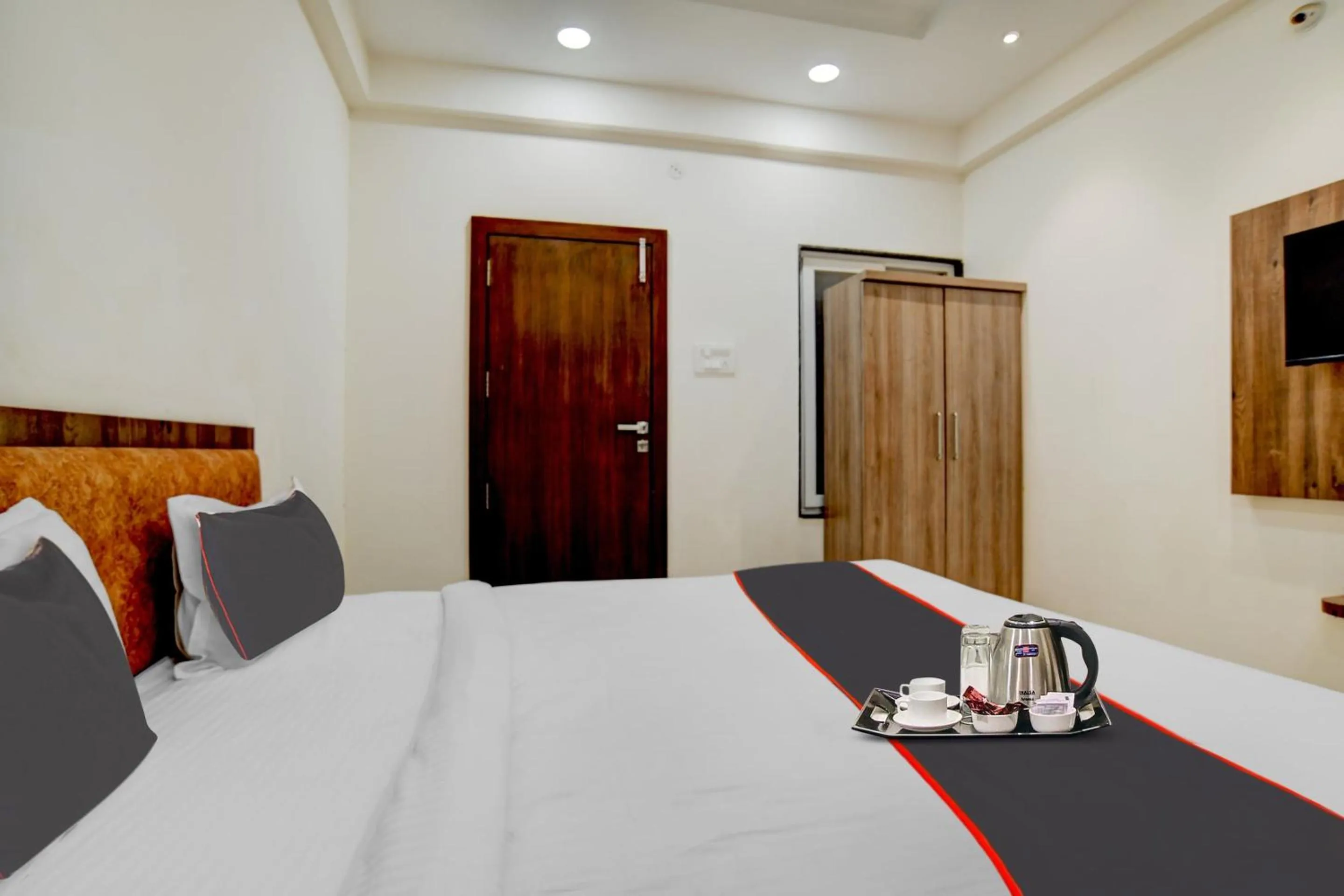 Bedroom in Collection O Task