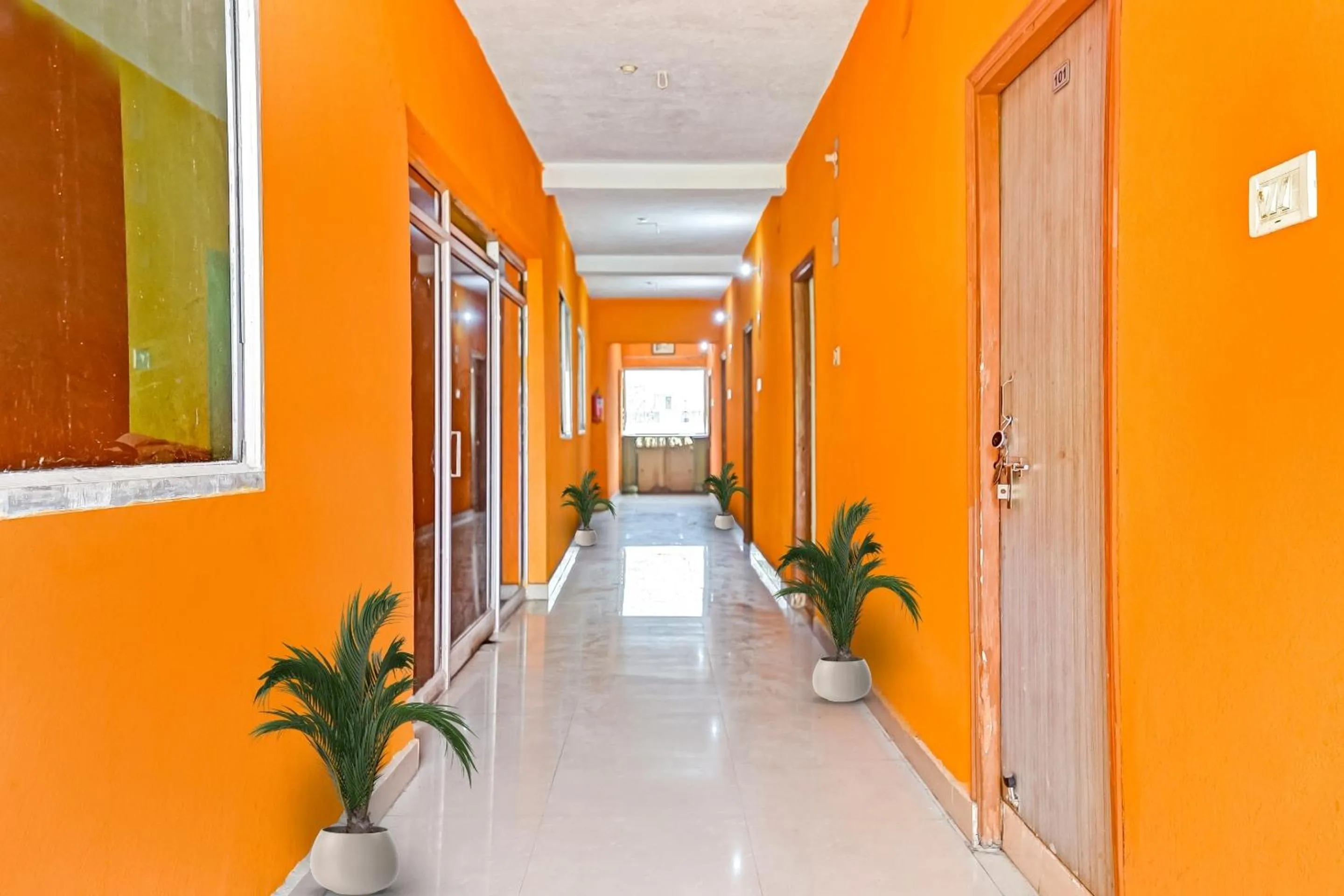 Facade/entrance in Hotel O Corporate Inn