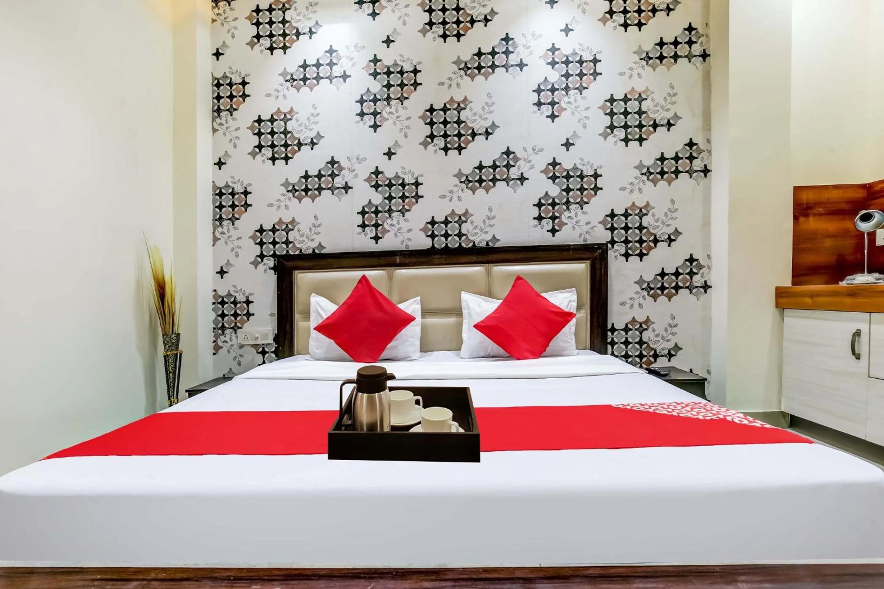 Bedroom, Bed in Hotel O Sky Land