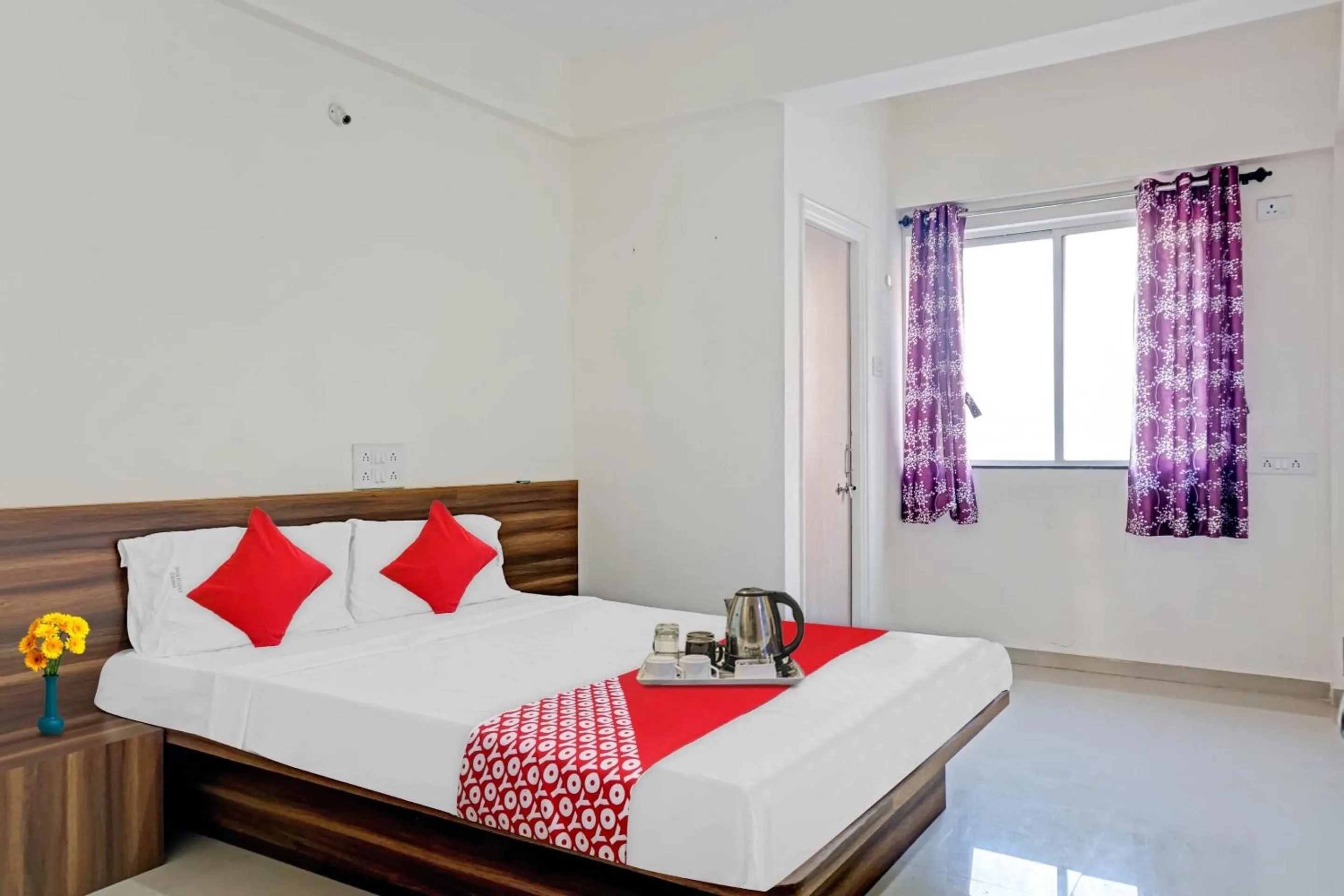 Bedroom, Bed in SPOT ON Swarg Executive Paradise Near Fun Time Multiplex