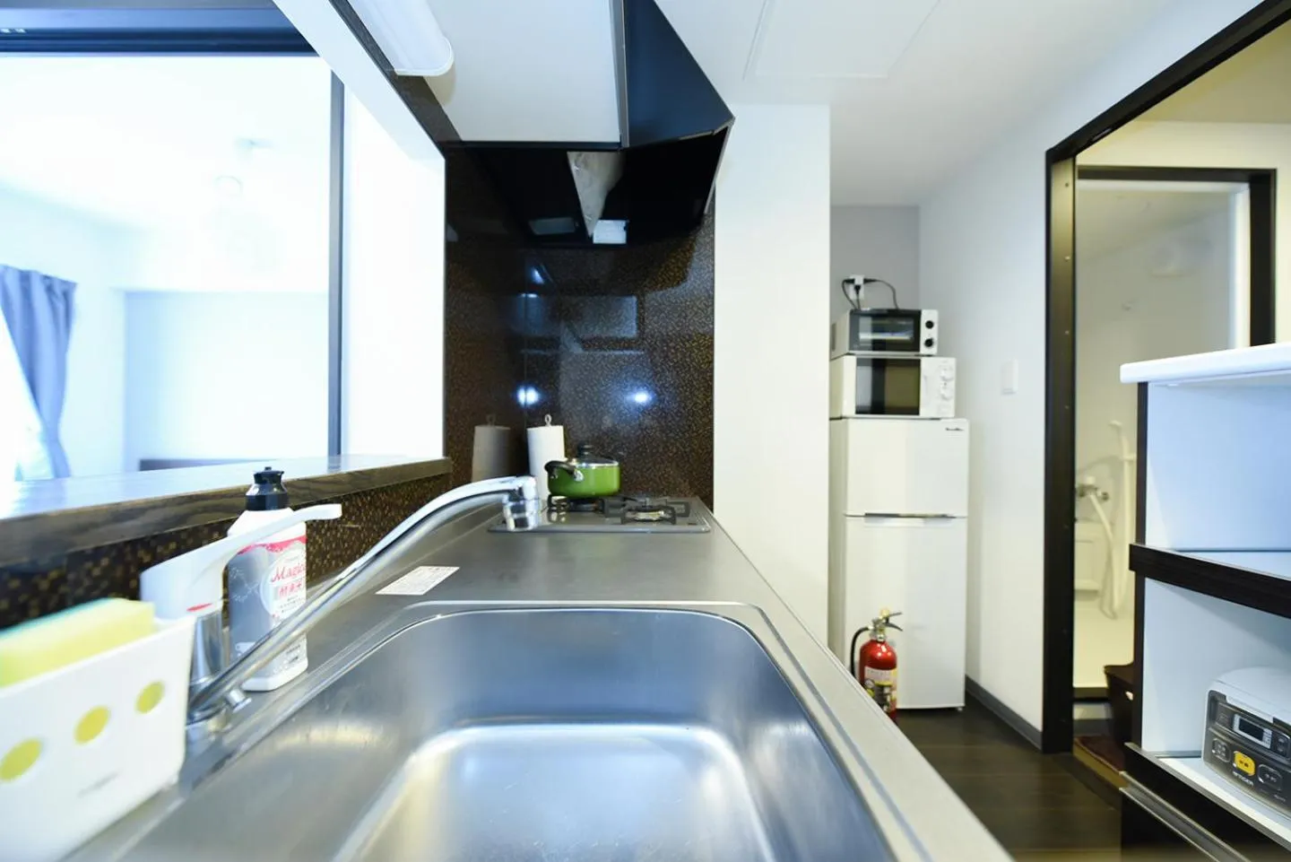 Kitchen or kitchenette in Sun Court Maruyama Garden Hills