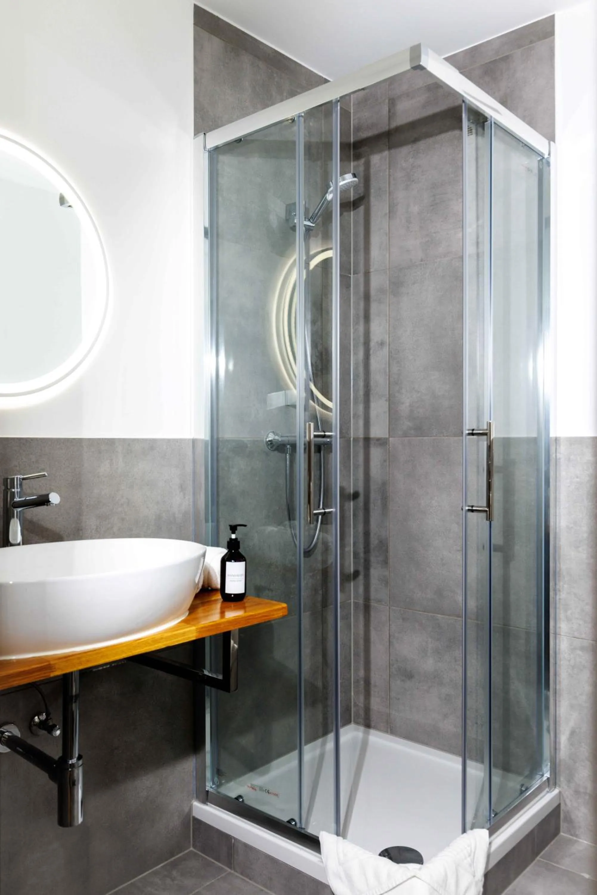 Shower in Naturhotel Blaubach