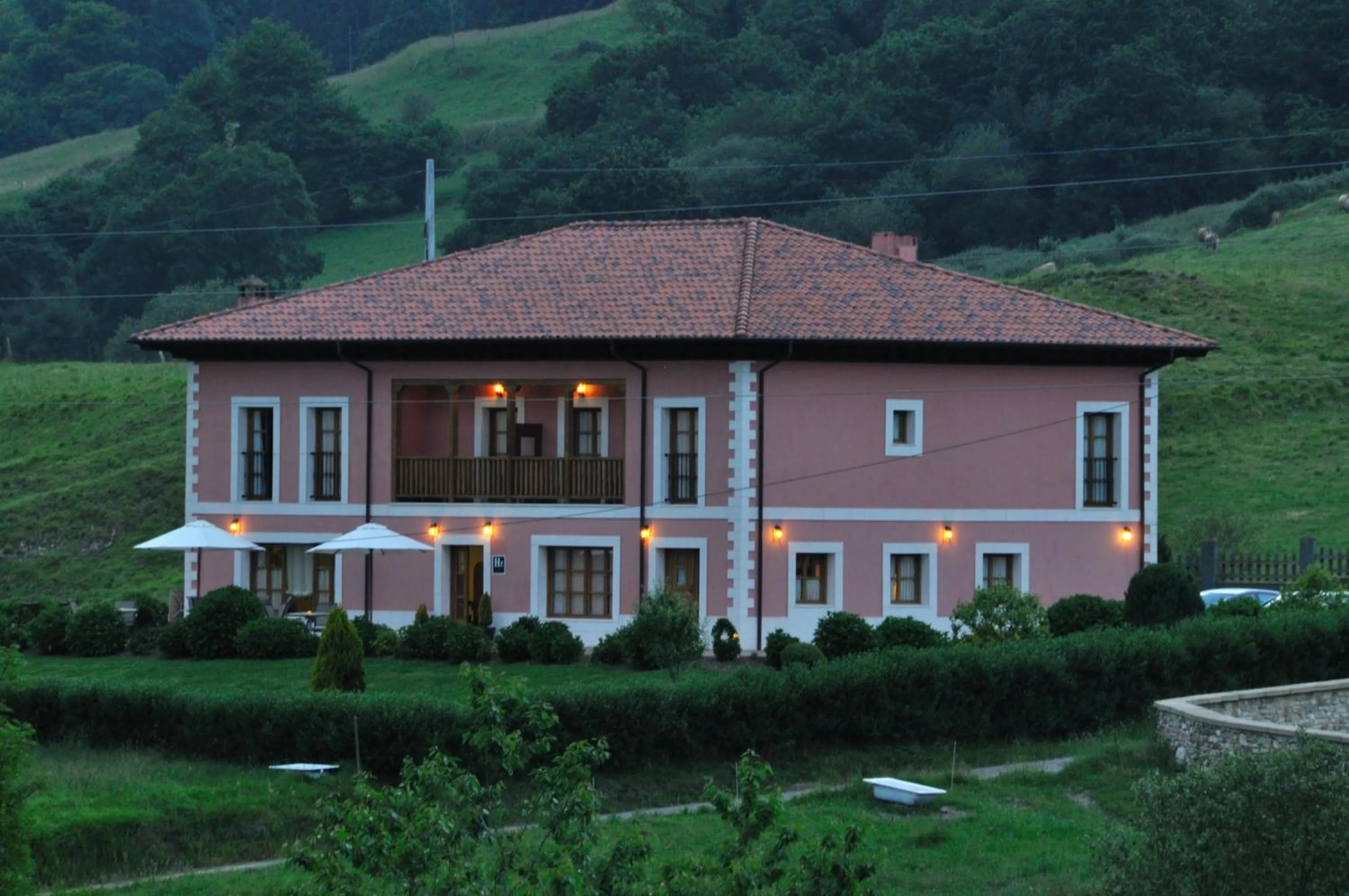 Facade/entrance in Hotel Puerta Del Oriente