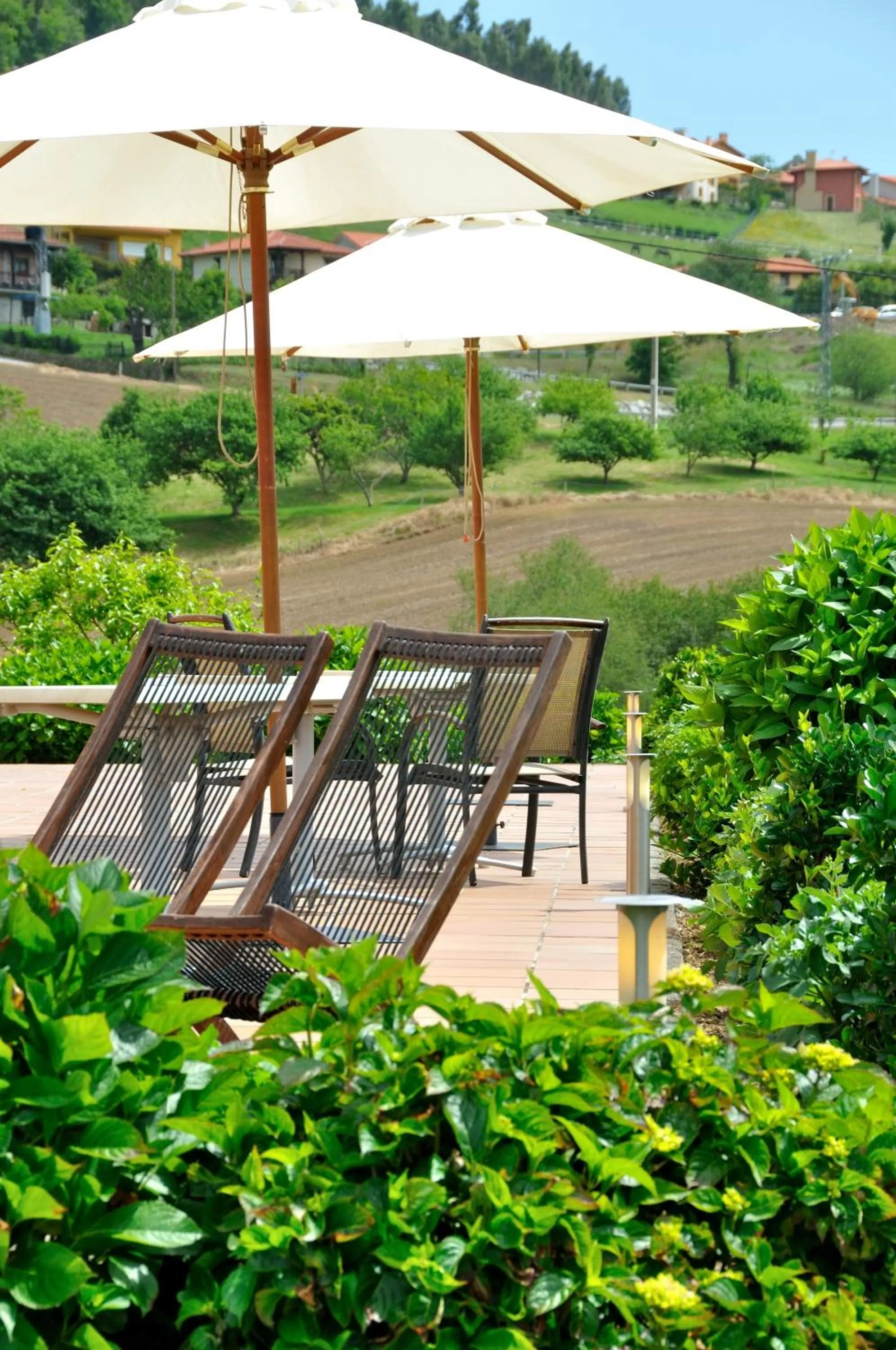 Facade/entrance in Hotel Puerta Del Oriente
