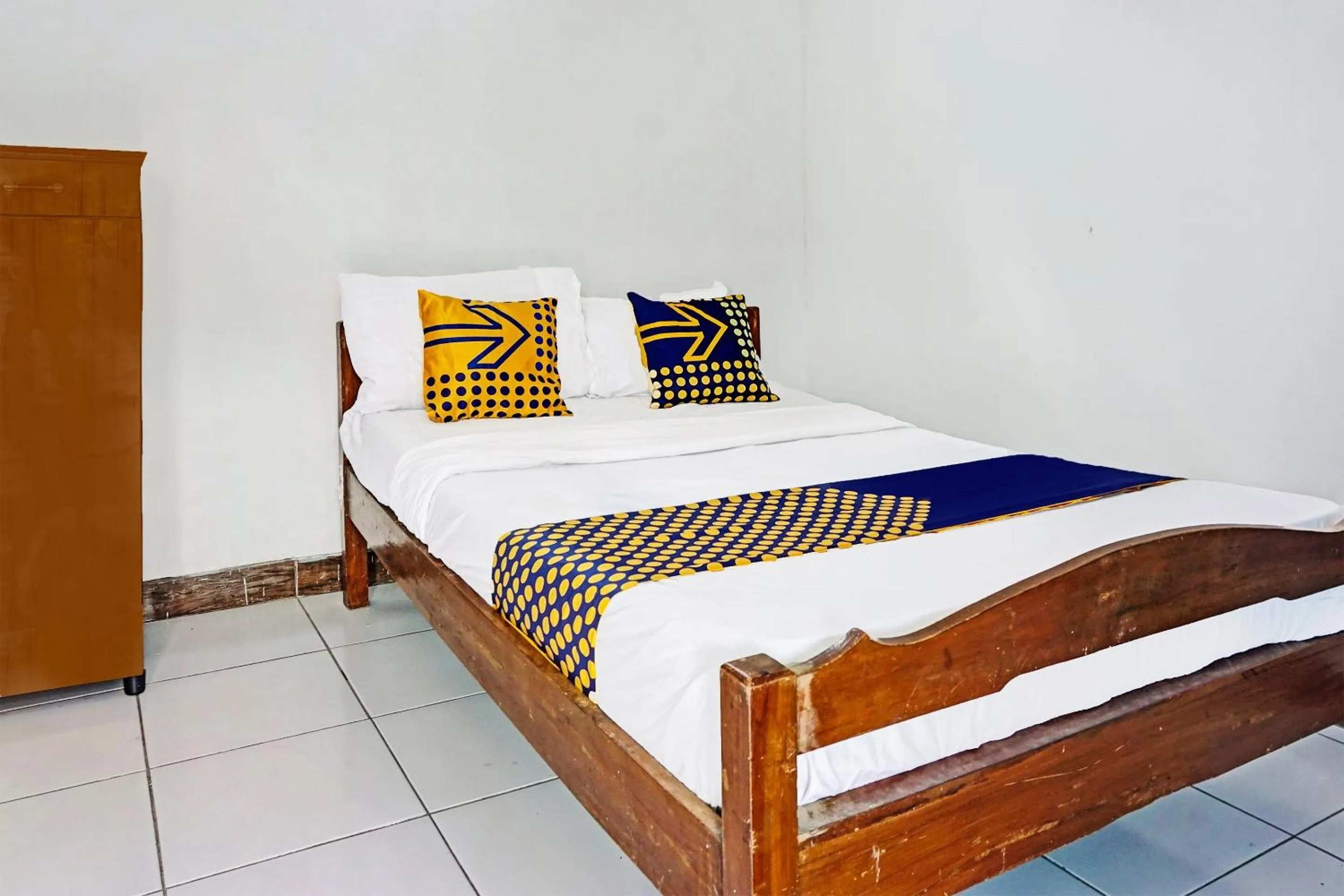 Bedroom, Bed in OYO Life 91896 Kost Bu Dewi Syariah